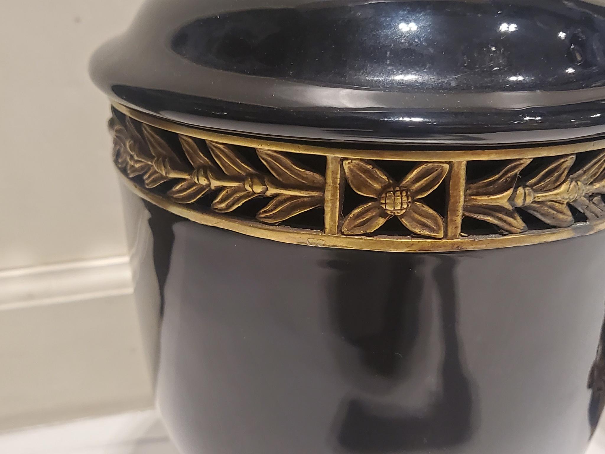 20th Century Pair of Louis XV Bronze black Vases For Sale