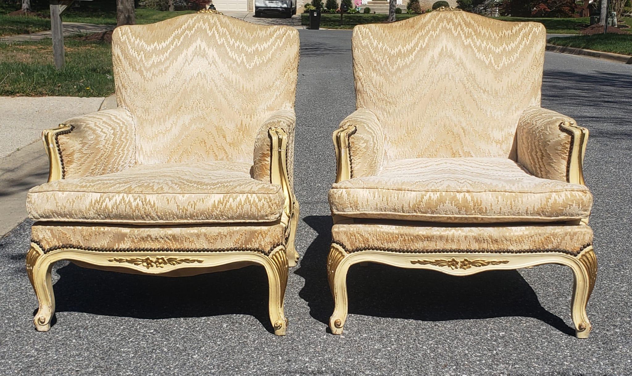 Pair of Louis XV Carved, Parcel Gilt and Upholstered Bergere Chairs For Sale 5