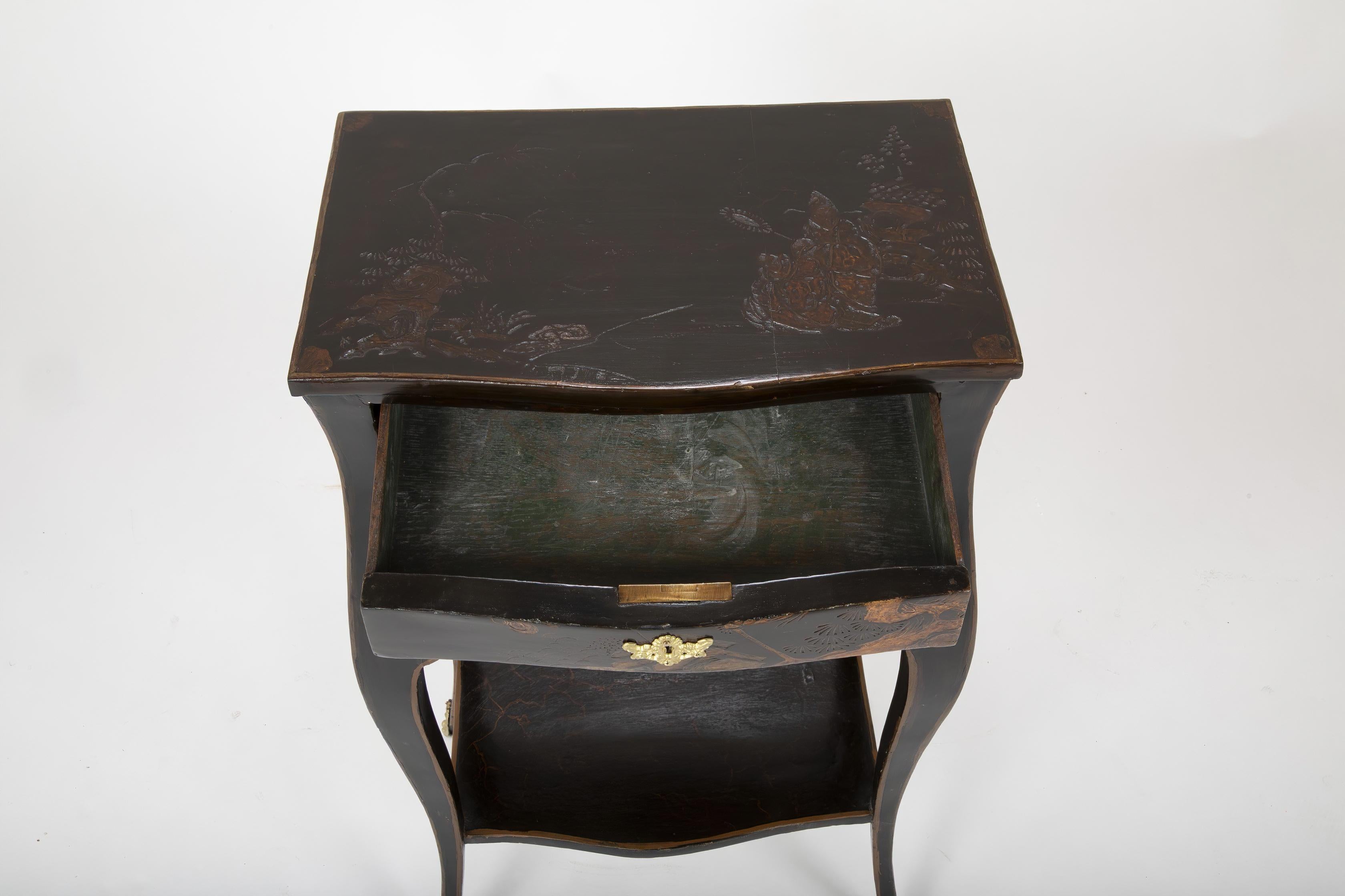 Pair of Louis XV Chinoiserie Petit Commodes 4