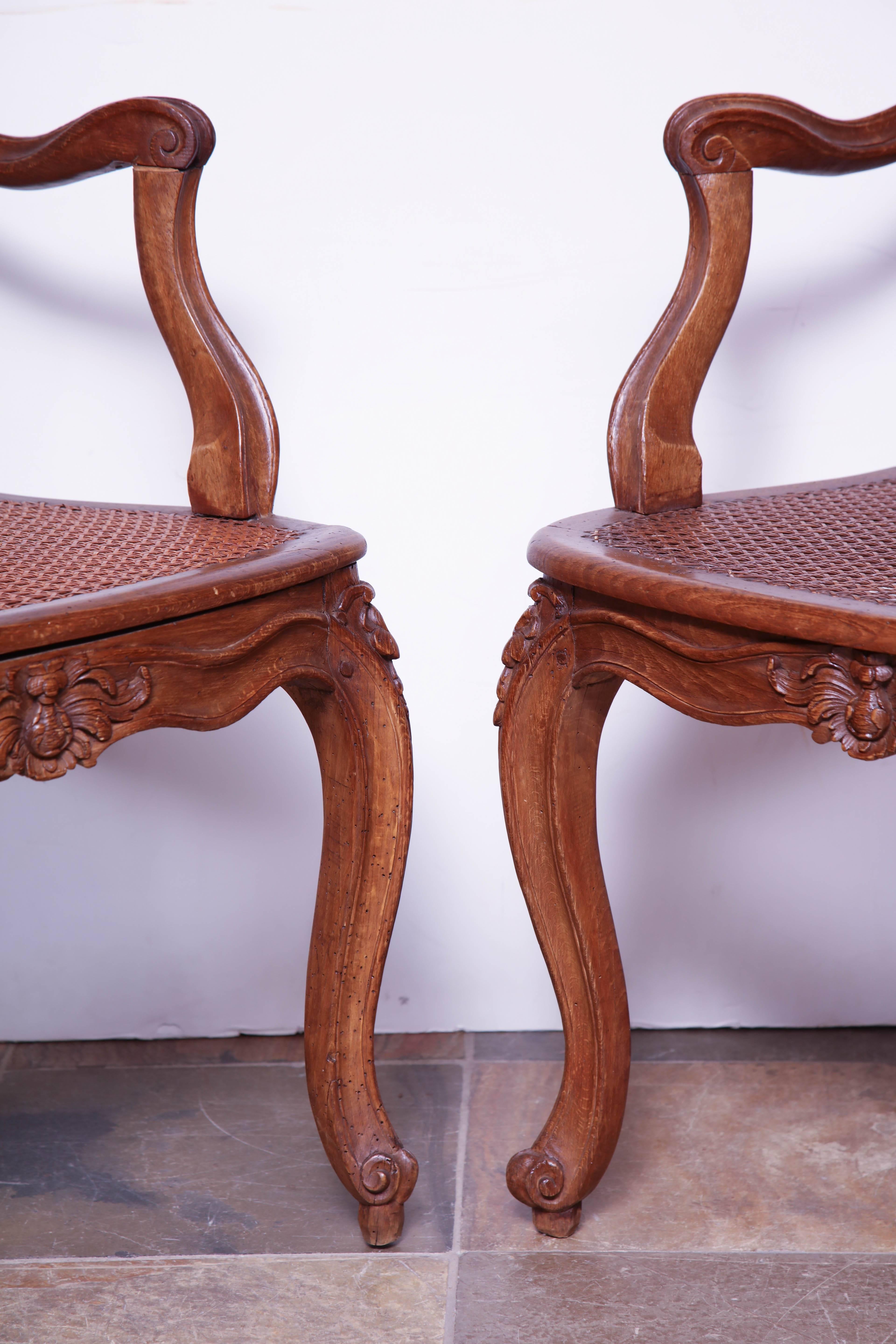 18th Century and Earlier Pair of Louis XV Fauteuil's