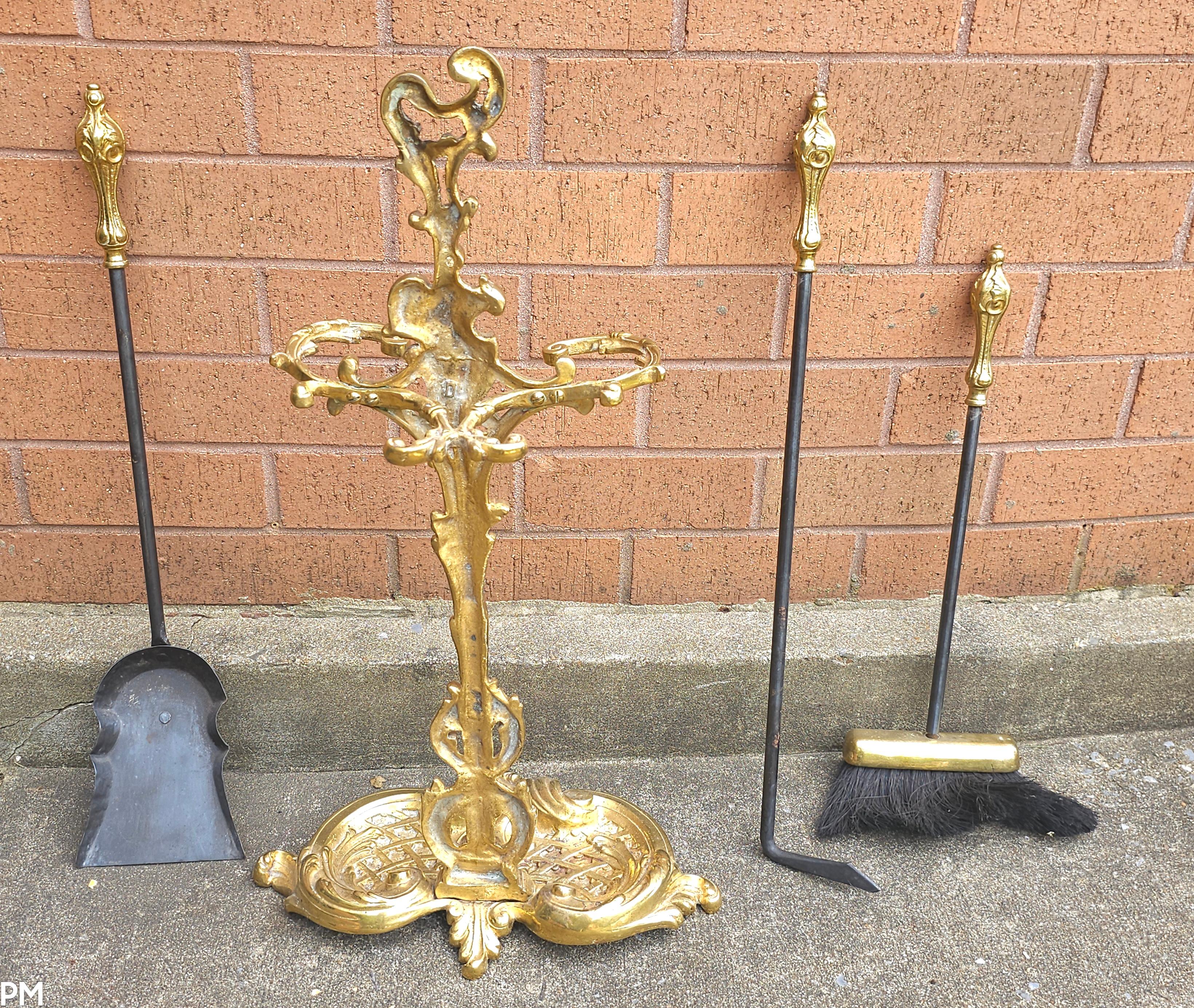 Louis XV Stylr Gilt Brass 3-Part Fire Fender, Tool Stand With Three Tools Set For Sale 4
