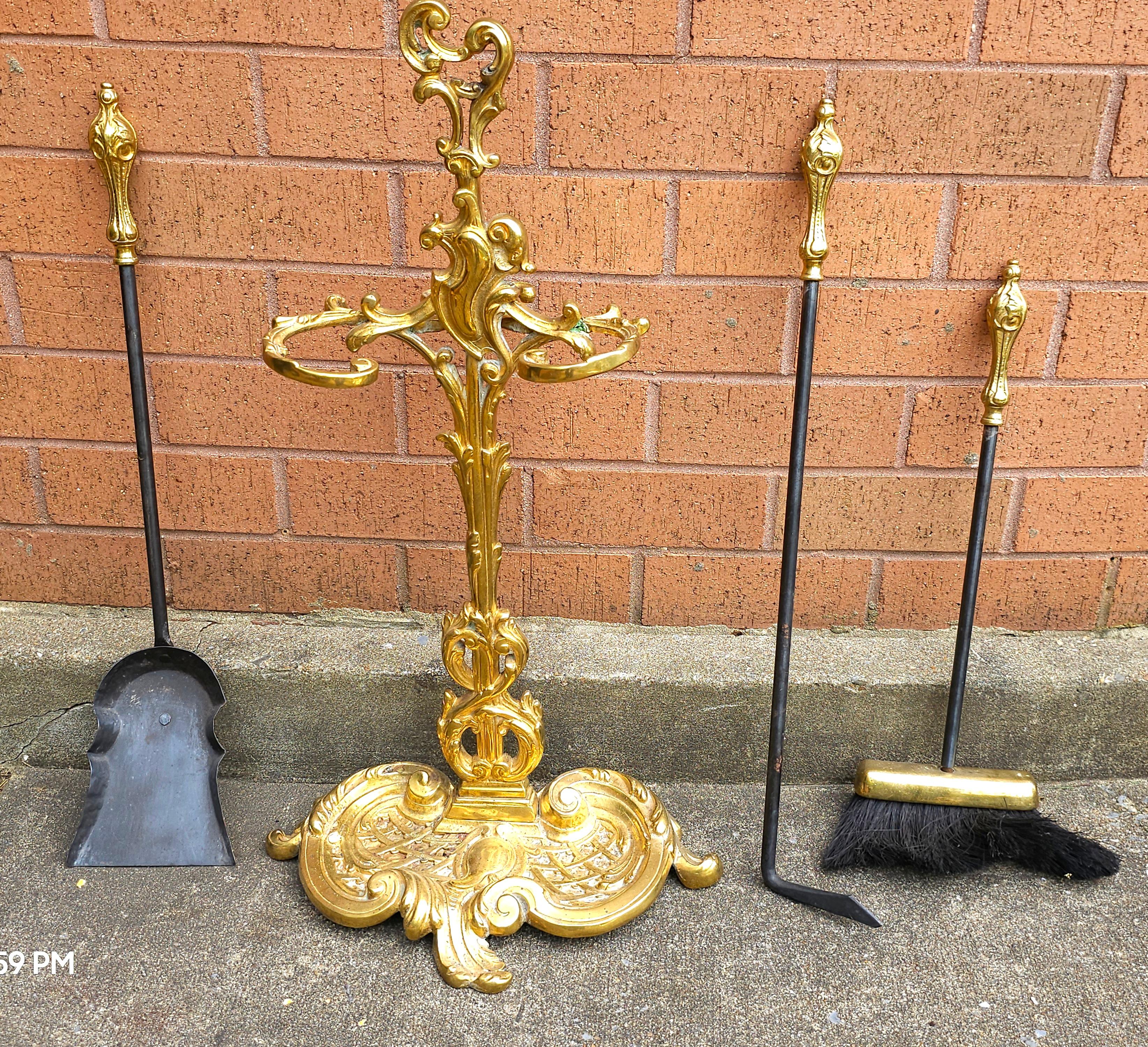 Louis XV Stylr Gilt Brass 3-Part Fire Fender, Tool Stand With Three Tools Set For Sale 1