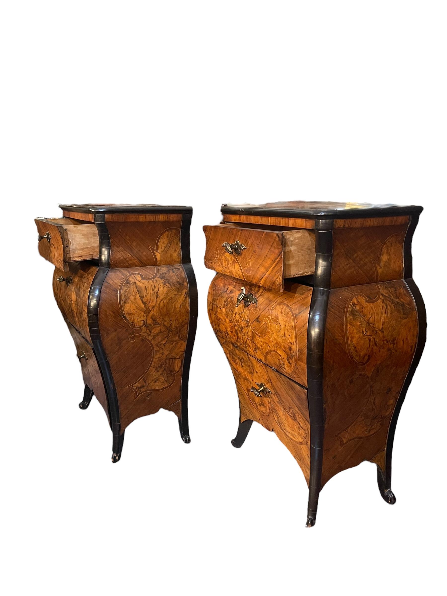 Baroque Pair of Louis XV Lombard bedside tables For Sale