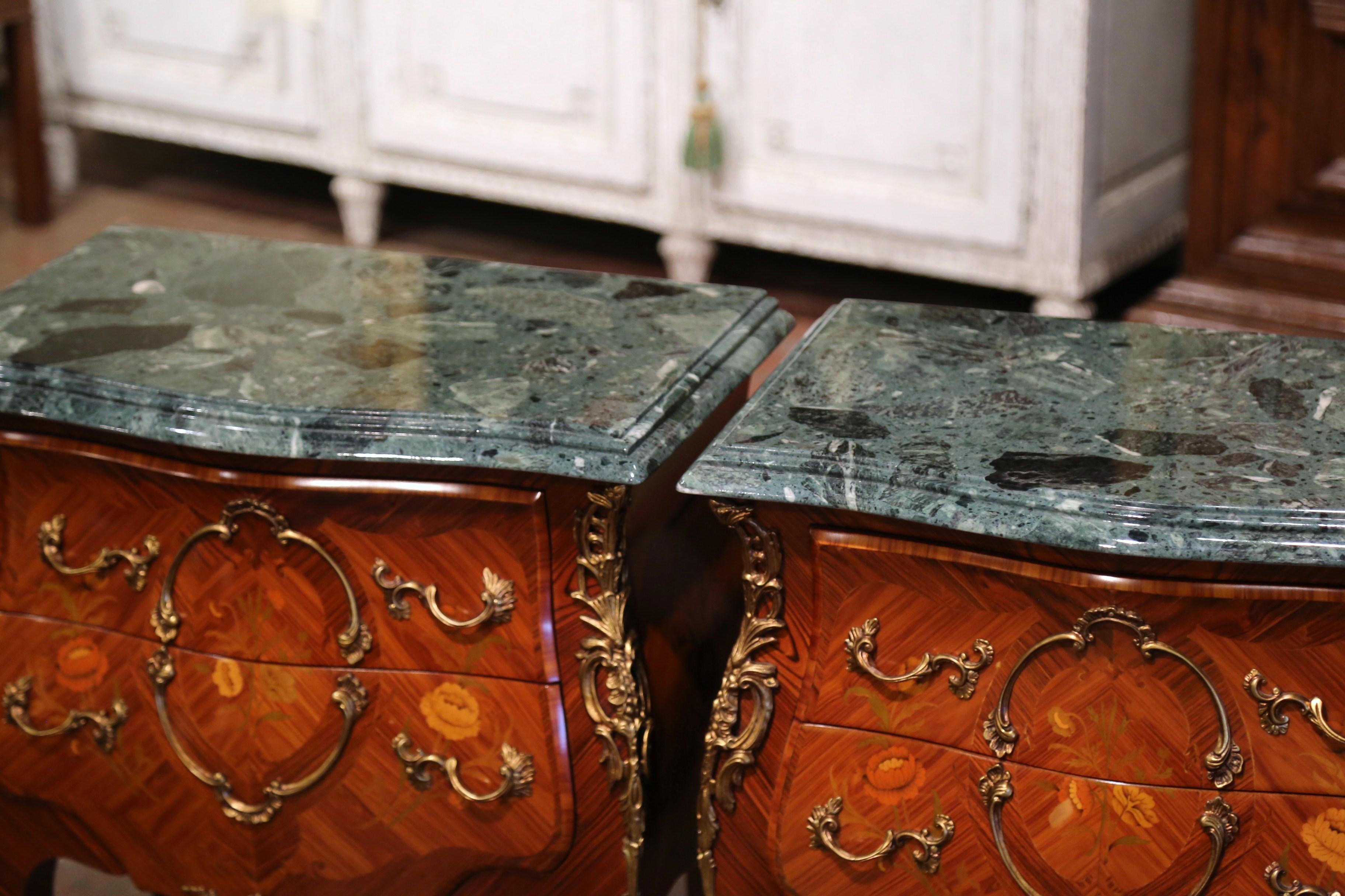 Pair of Louis XV Marble Top Marquetry Inlaid Walnut and Bronze Bombe Nightstands In Excellent Condition In Dallas, TX