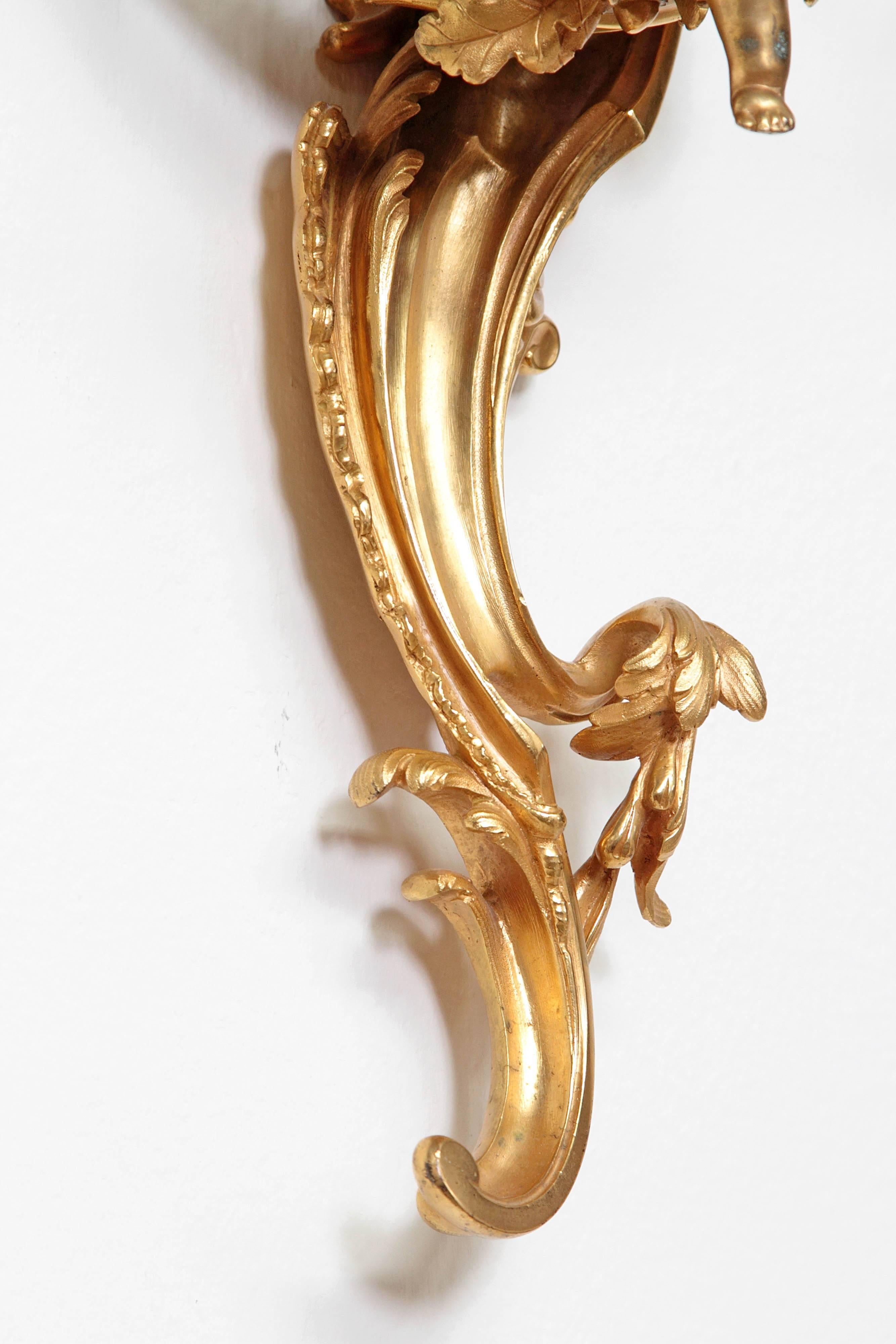 Pair of Louis XV-Style Doré Bronze Wall Sconces In Good Condition For Sale In Dallas, TX