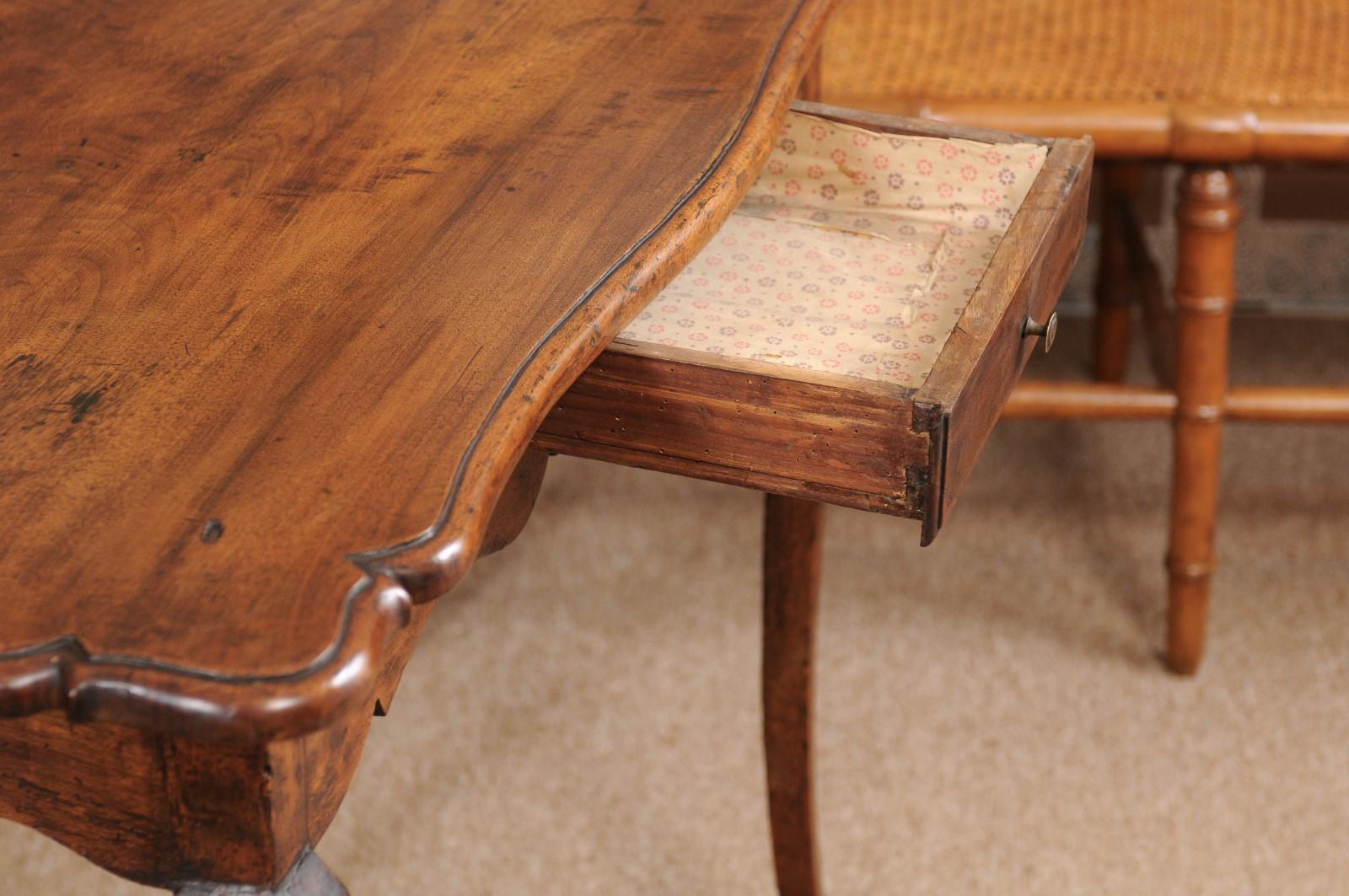 Pair of Rococo Period Walnut Console Tables, Mid-18th Century In Good Condition In Atlanta, GA