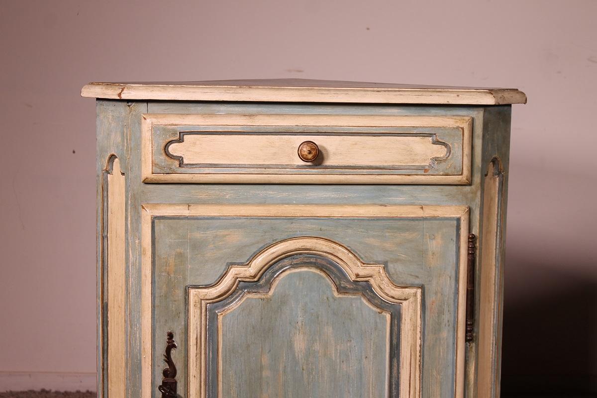 Pair of Louis XV Polychrome Corner Cupboards in Oak, 19th Century For Sale 4