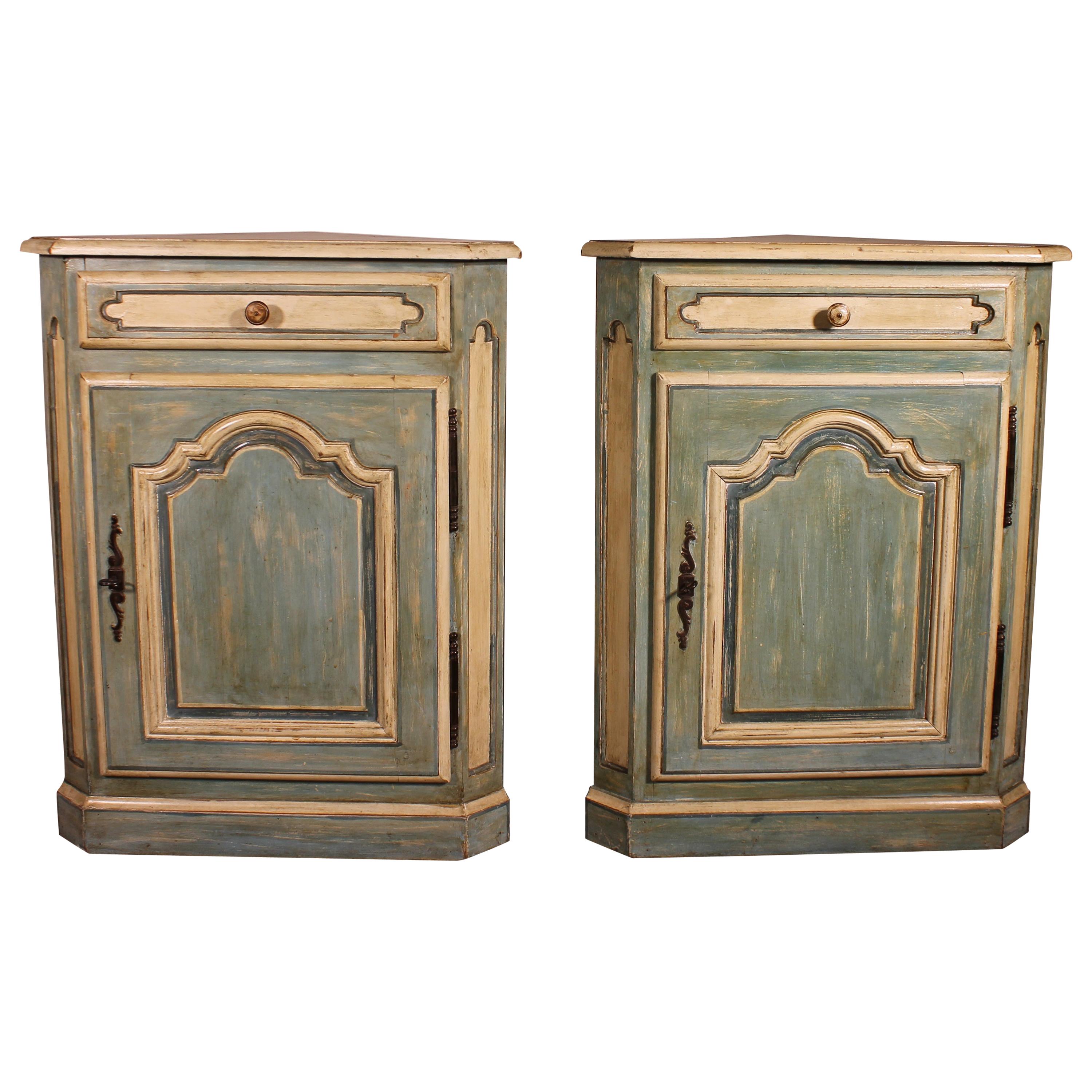 Pair of Louis XV Polychrome Corner Cupboards in Oak, 19th Century For Sale