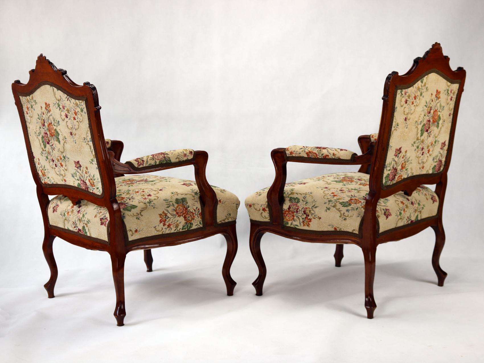 Pair of Louis XV Rococo Style Carved Walnut Armchairs, circa 1860 In Excellent Condition In Lucenec, SK