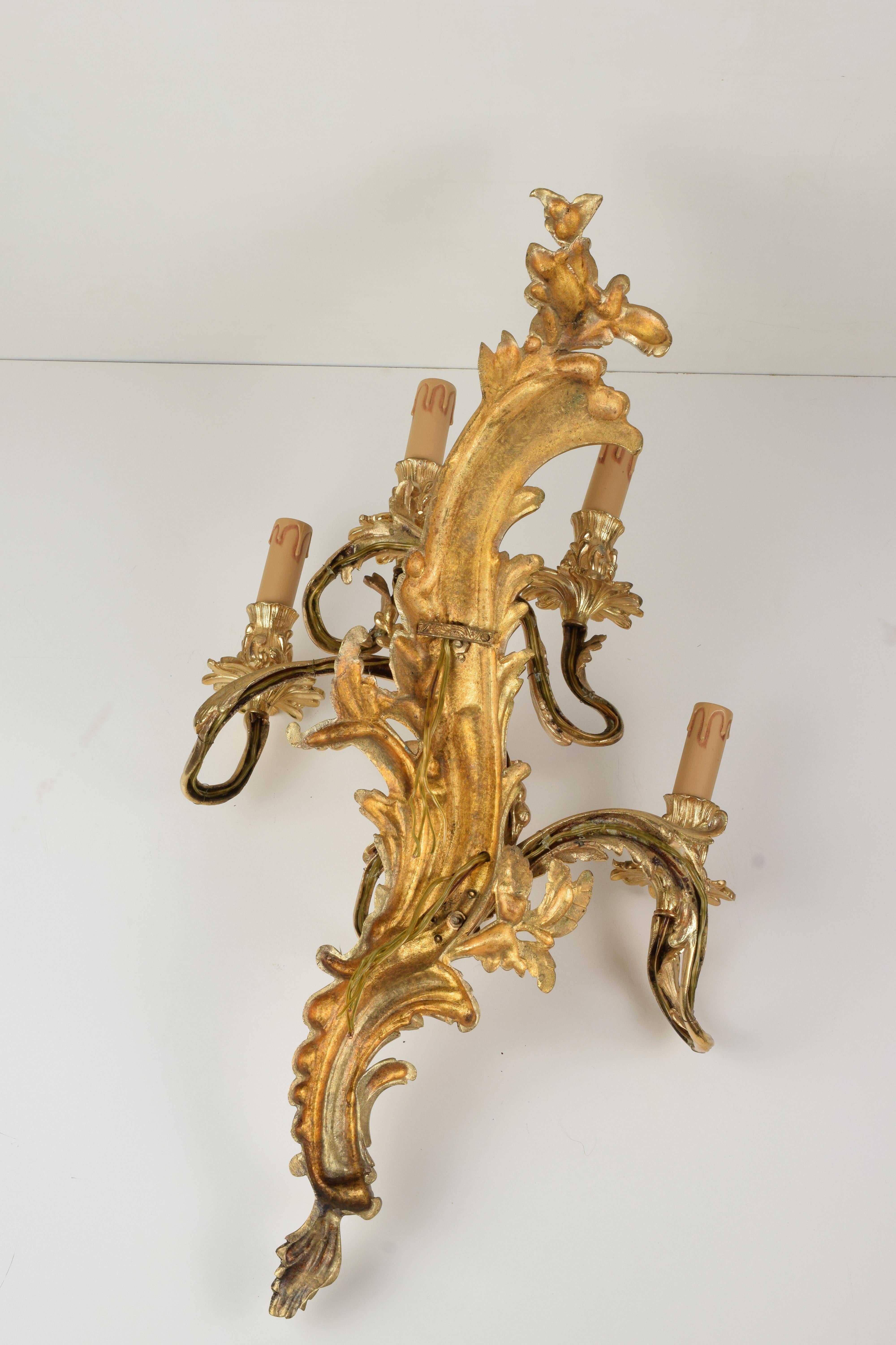 Pair of Louis XV Sconces in Gilt Bronze with Five Lights Mid-20th Century 10