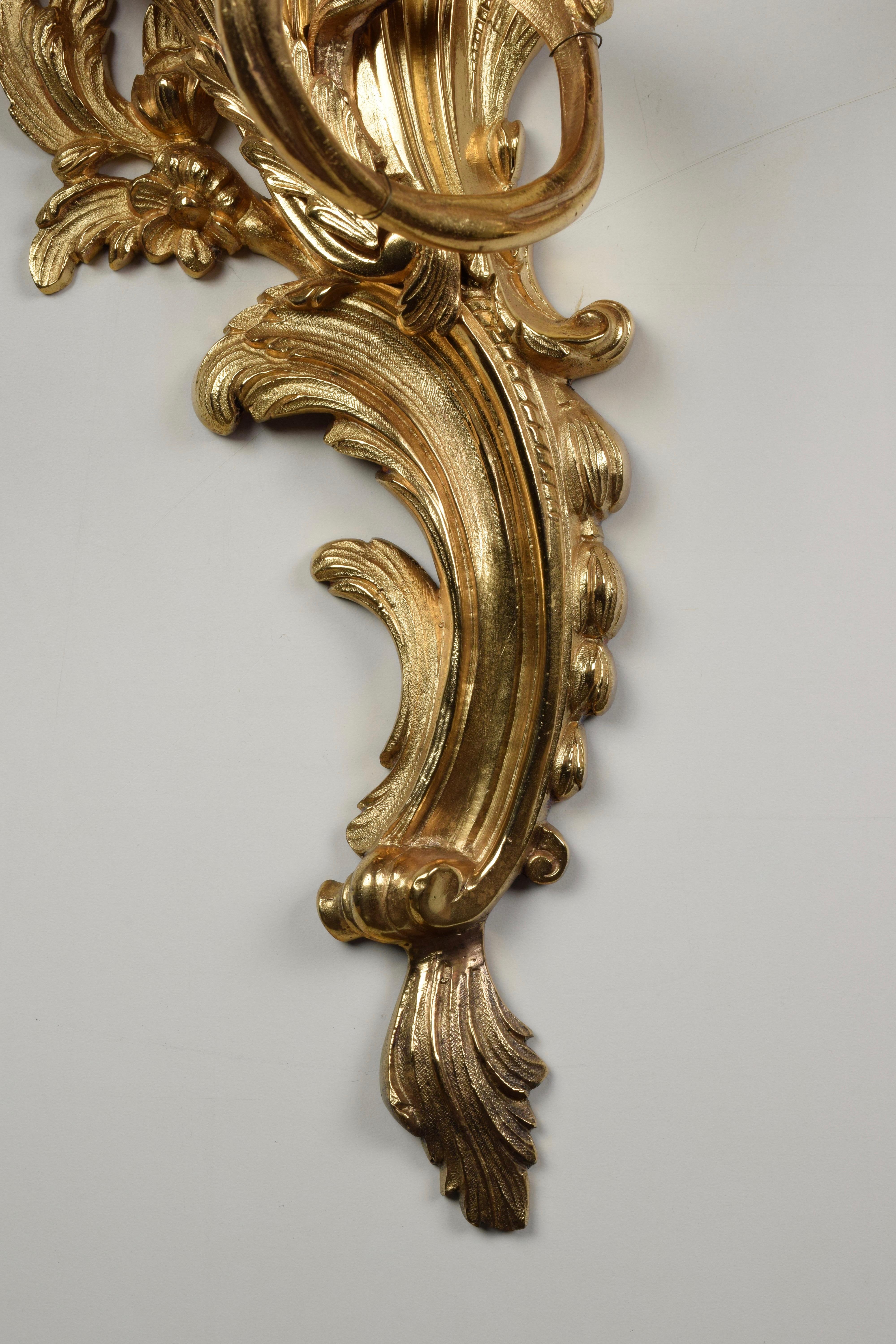 Pair of Louis XV Sconces in Gilt Bronze with Five Lights Mid-20th Century 5