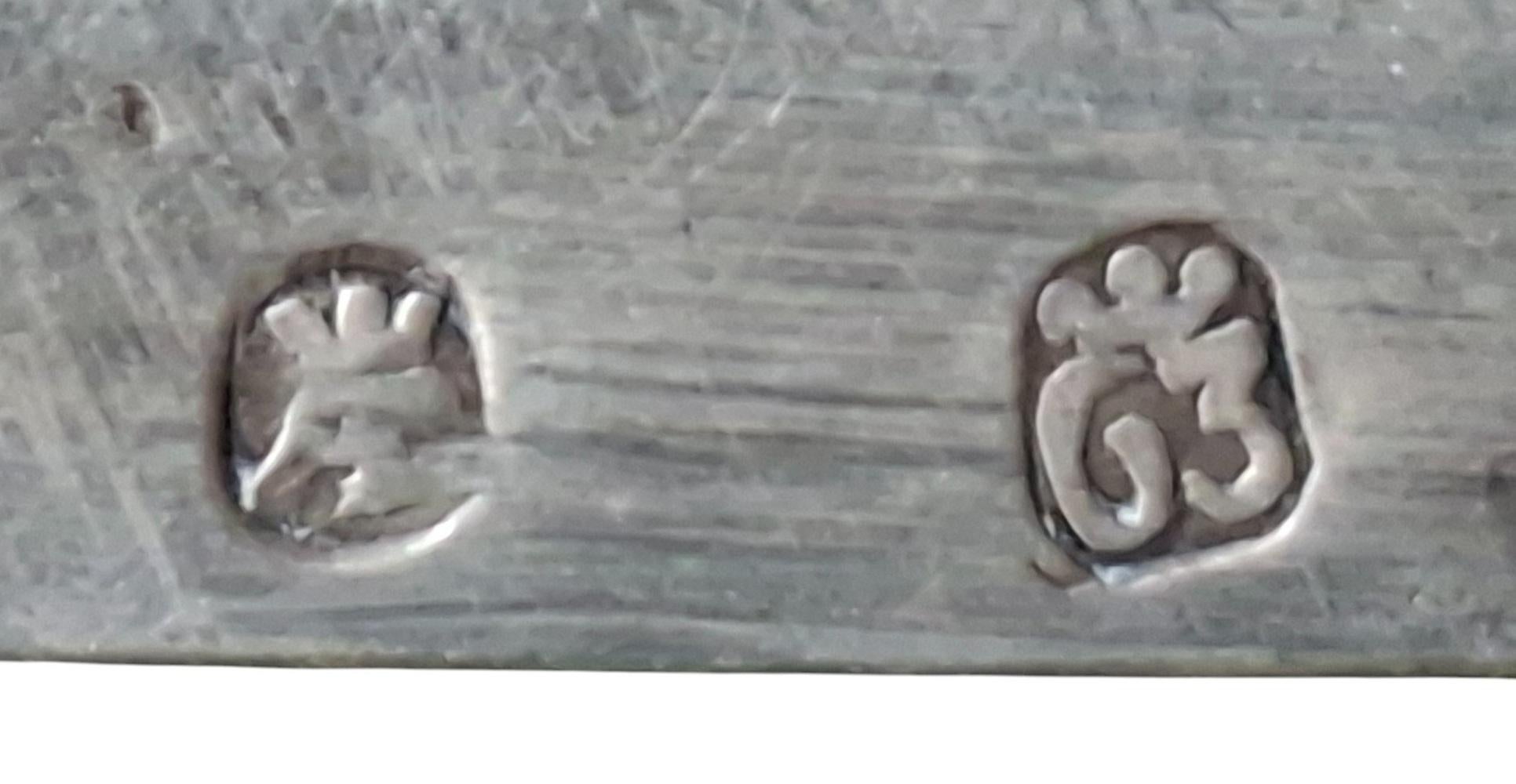 Paar Louis XV Kandelaber aus massivem Silber, Lyon 1763 - Antoine Esprit im Angebot 4