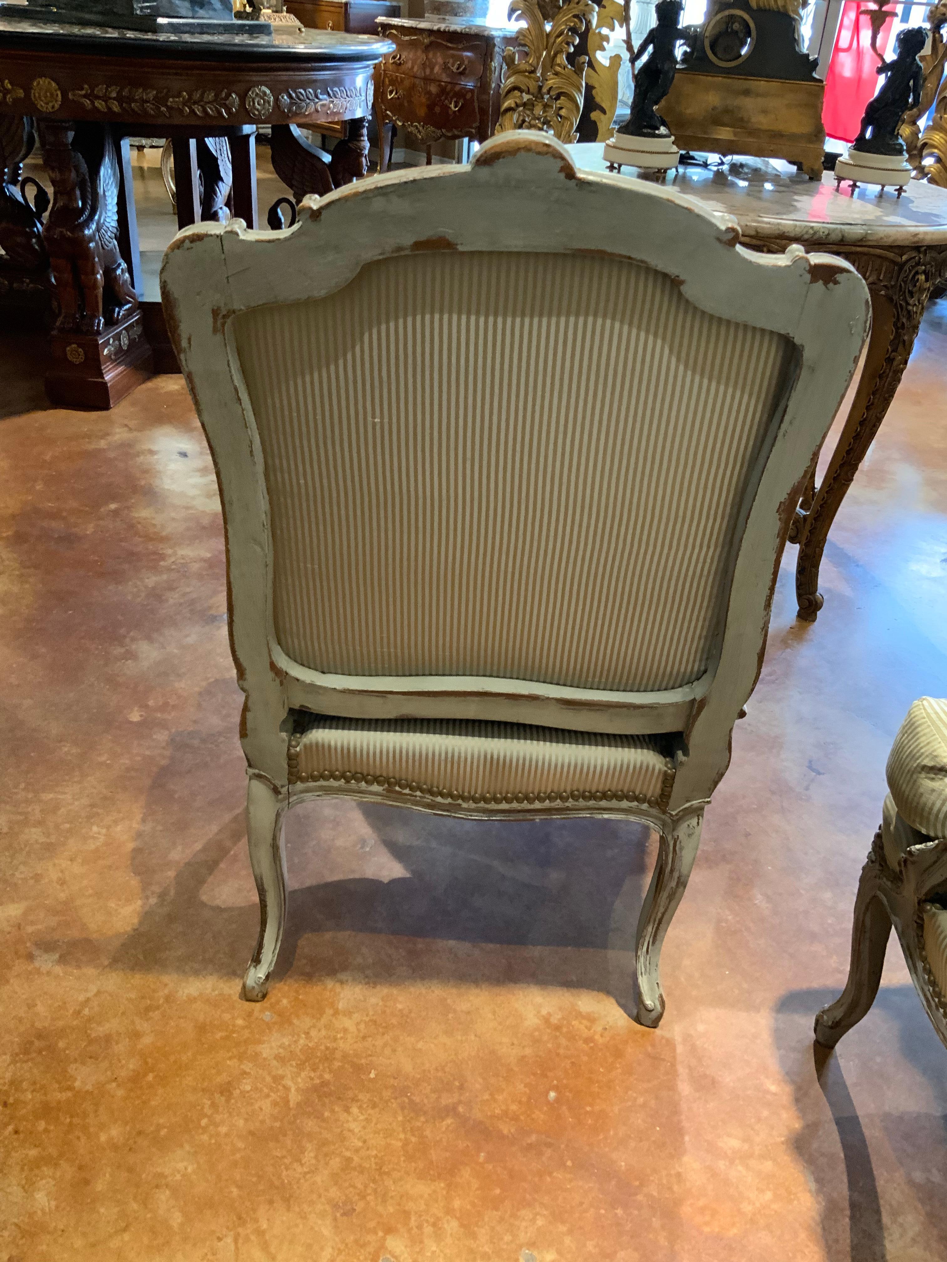 Pair of Louis XV Style Arm Chairs/Fauteuils in Painted Finish with Silk Fabric In Good Condition For Sale In Houston, TX