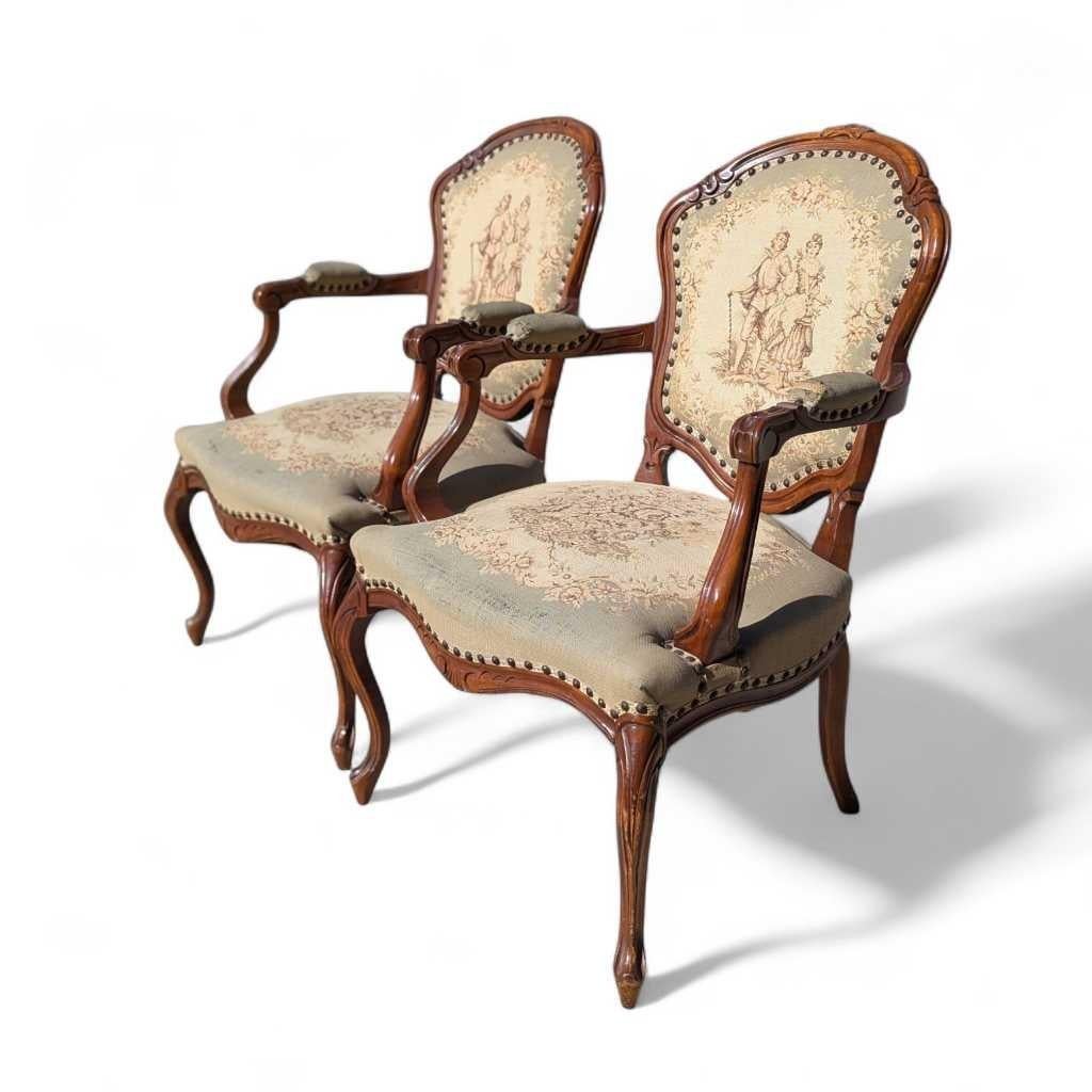 Pareja de sillones estilo Luis XV, madera tallada y tapicería, Francia, c. 1950 en venta 6