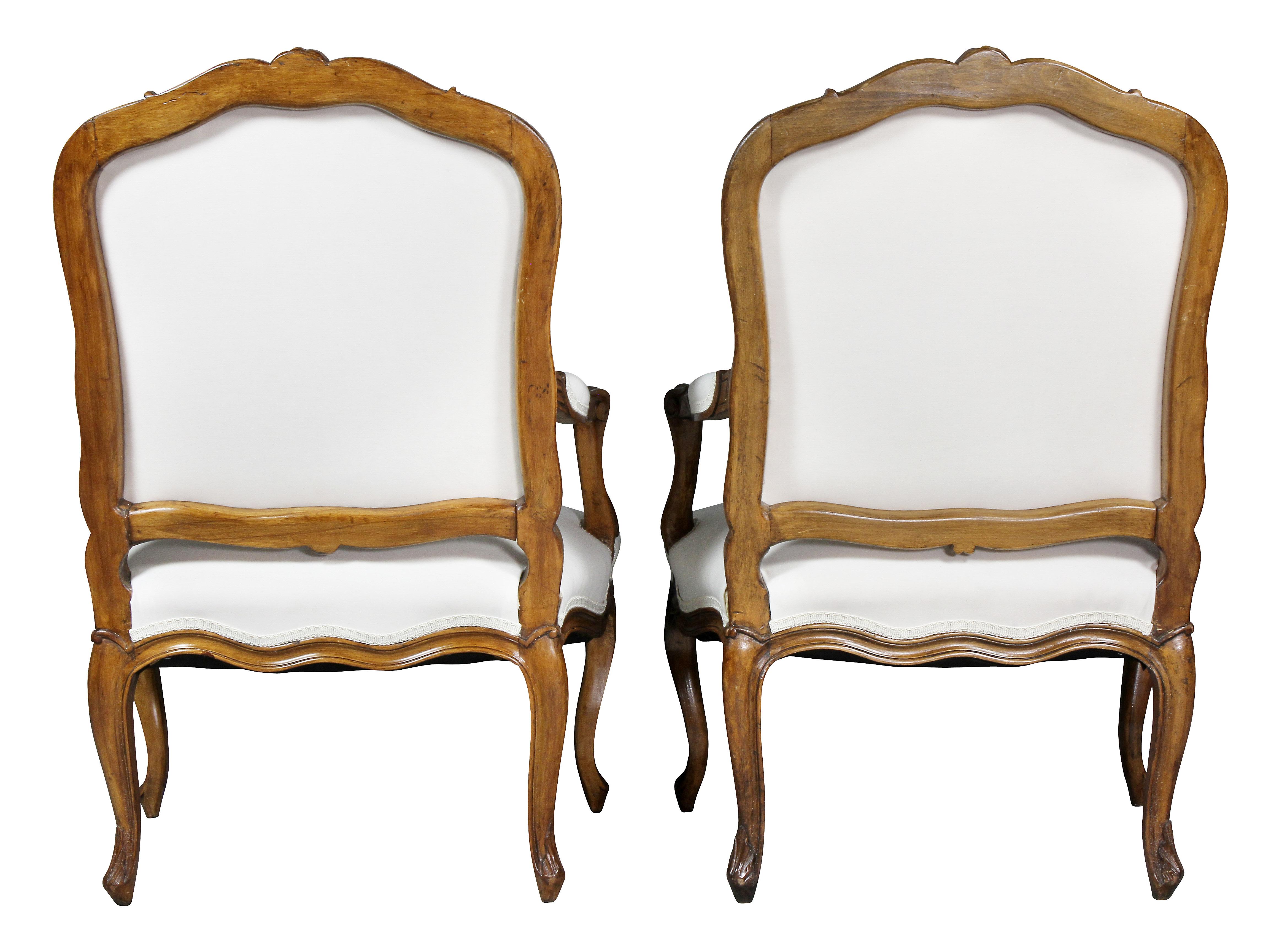 Pair of Louis XV Style Beechwood Armchairs 10