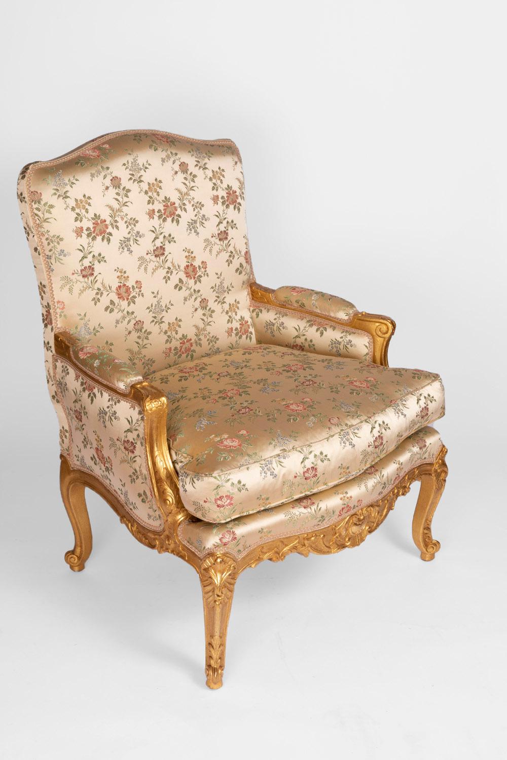 French Pair of Louis XV Style Bergères in Giltwood, circa 1900