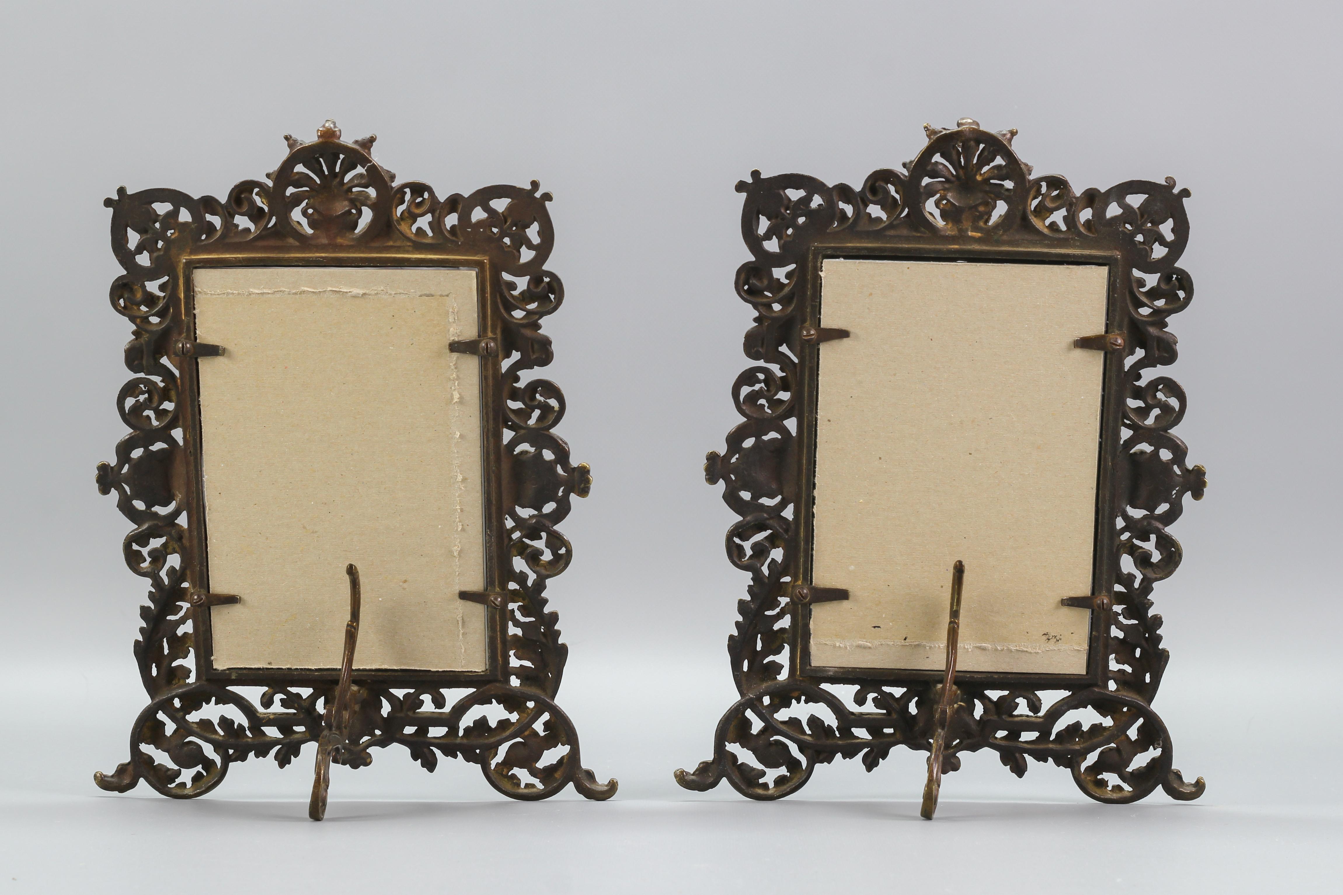 Pair of Louis XV Style Bronze Picture Frames, France, 1920s 5
