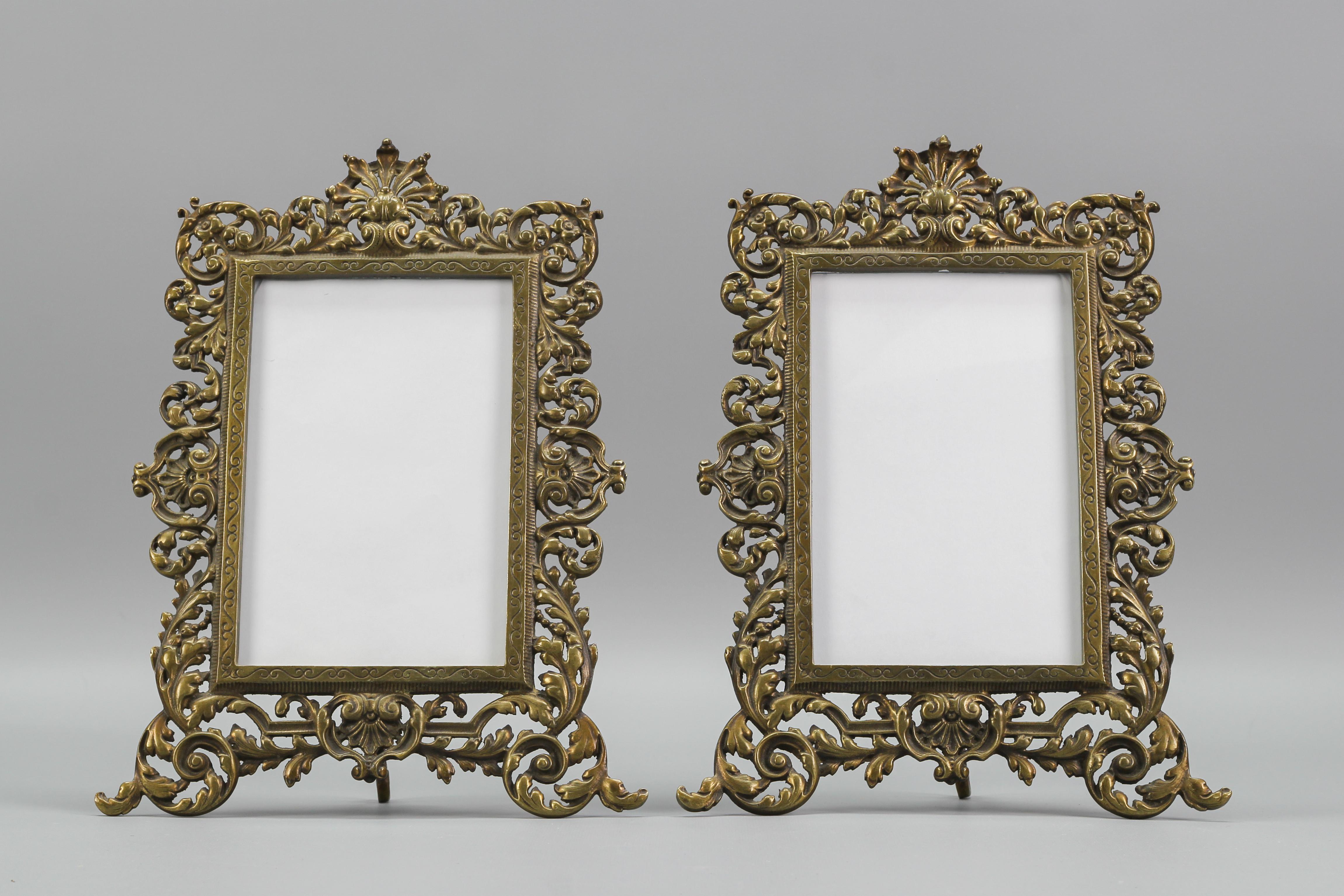 Pair of Louis XV Style Bronze Picture Frames, France, 1920s 9