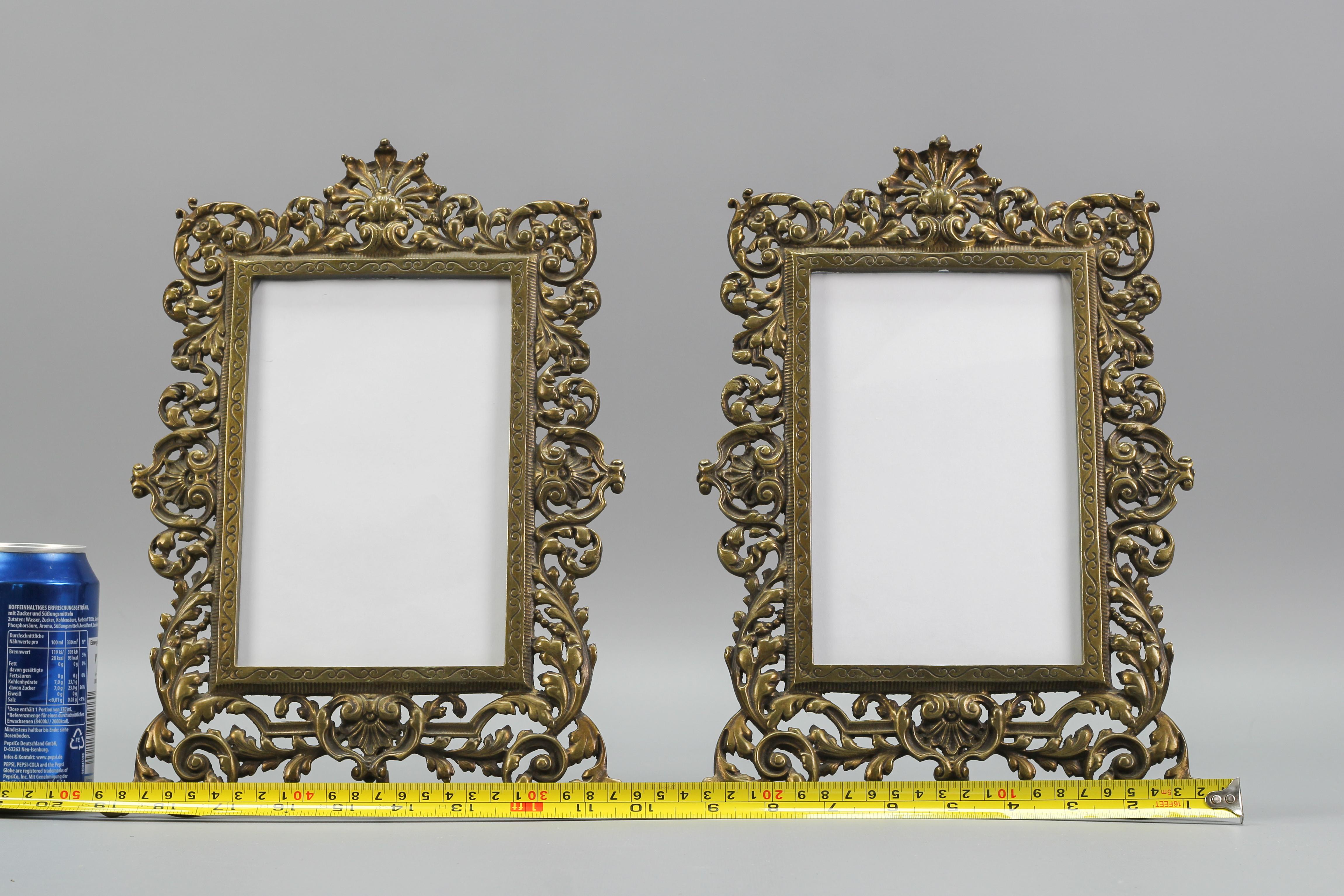 Pair of Louis XV Style Bronze Picture Frames, France, 1920s 14