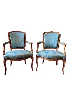 Paar Cabrio-Sessel im Stil Louis XV - geschnitztes Formholz - blau - Frankreich