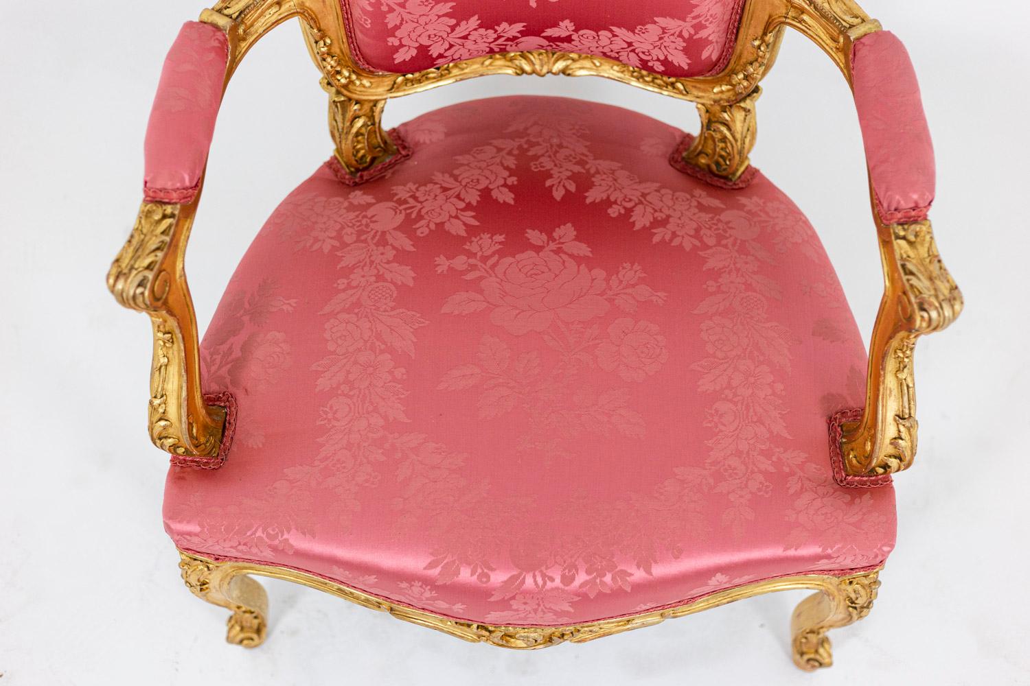 Pair of Louis XV Style Cabriolet Armchairs in Giltwood, circa 1880 For Sale 1