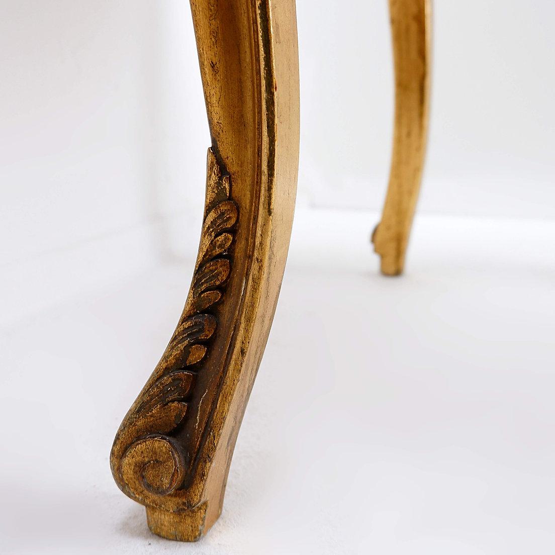 Paire de chaises de style Louis XV en vente 4