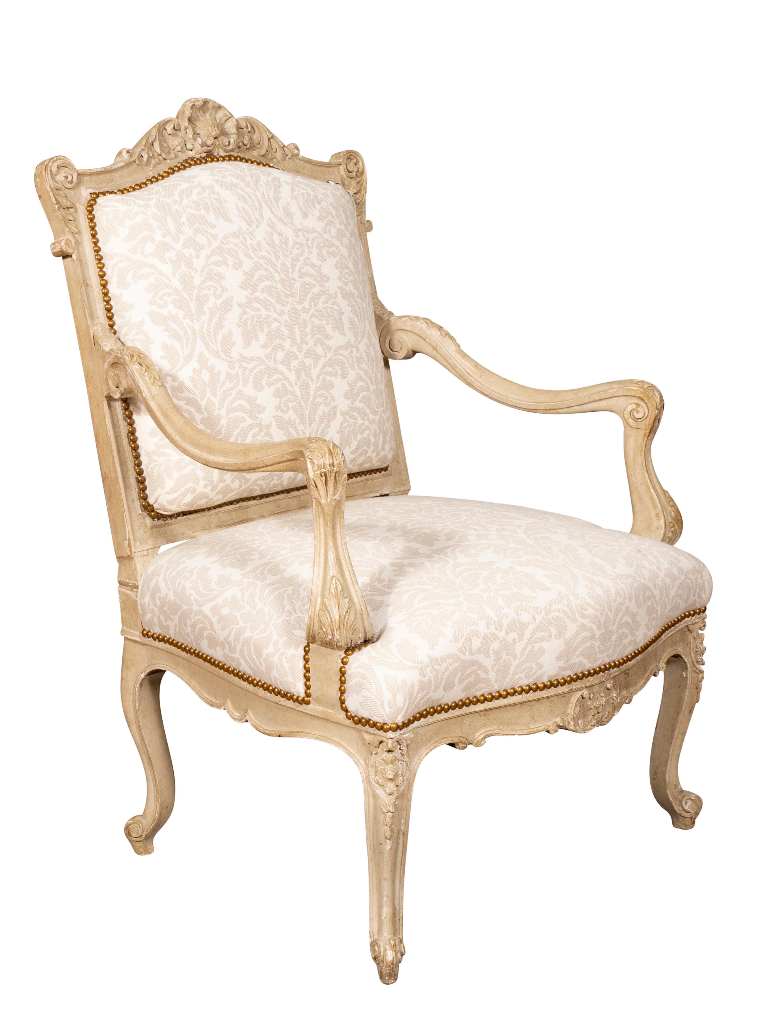 19th Century Pair of Louis XV Style Creme Painted Armchairs For Sale