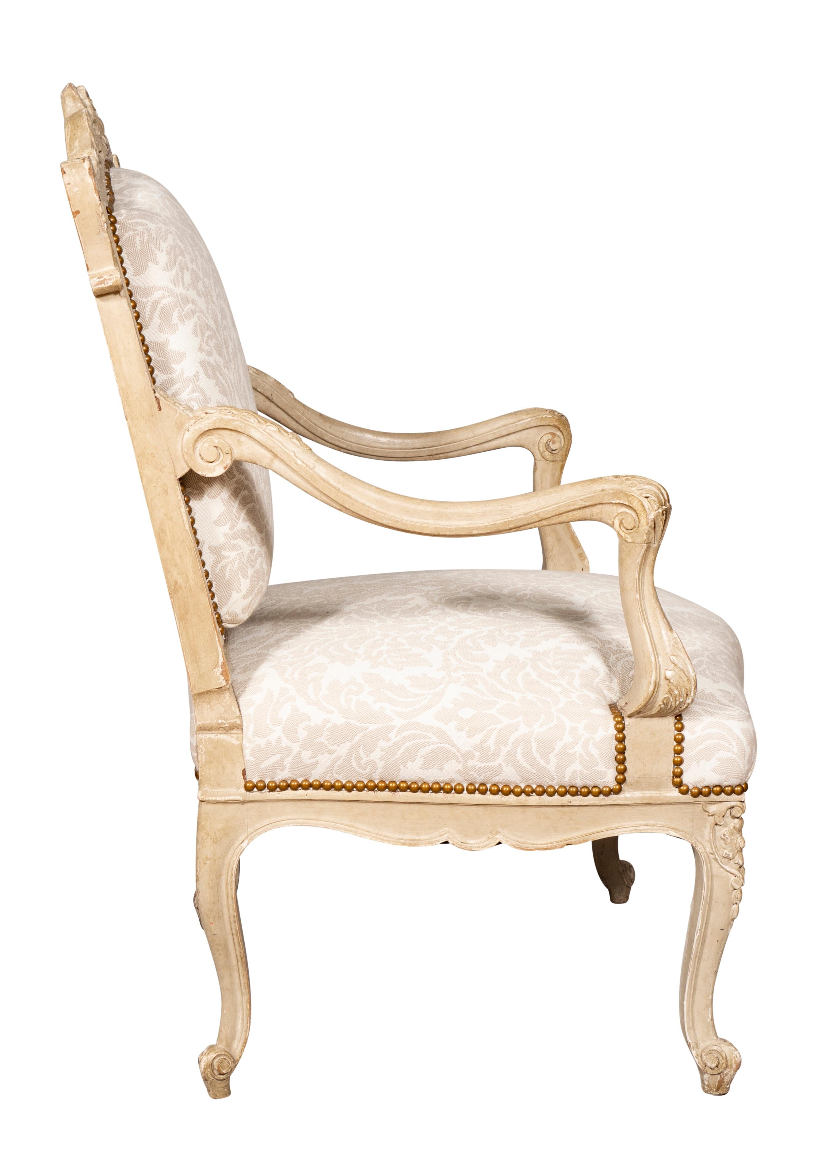 Wood Pair of Louis XV Style Creme Painted Armchairs For Sale
