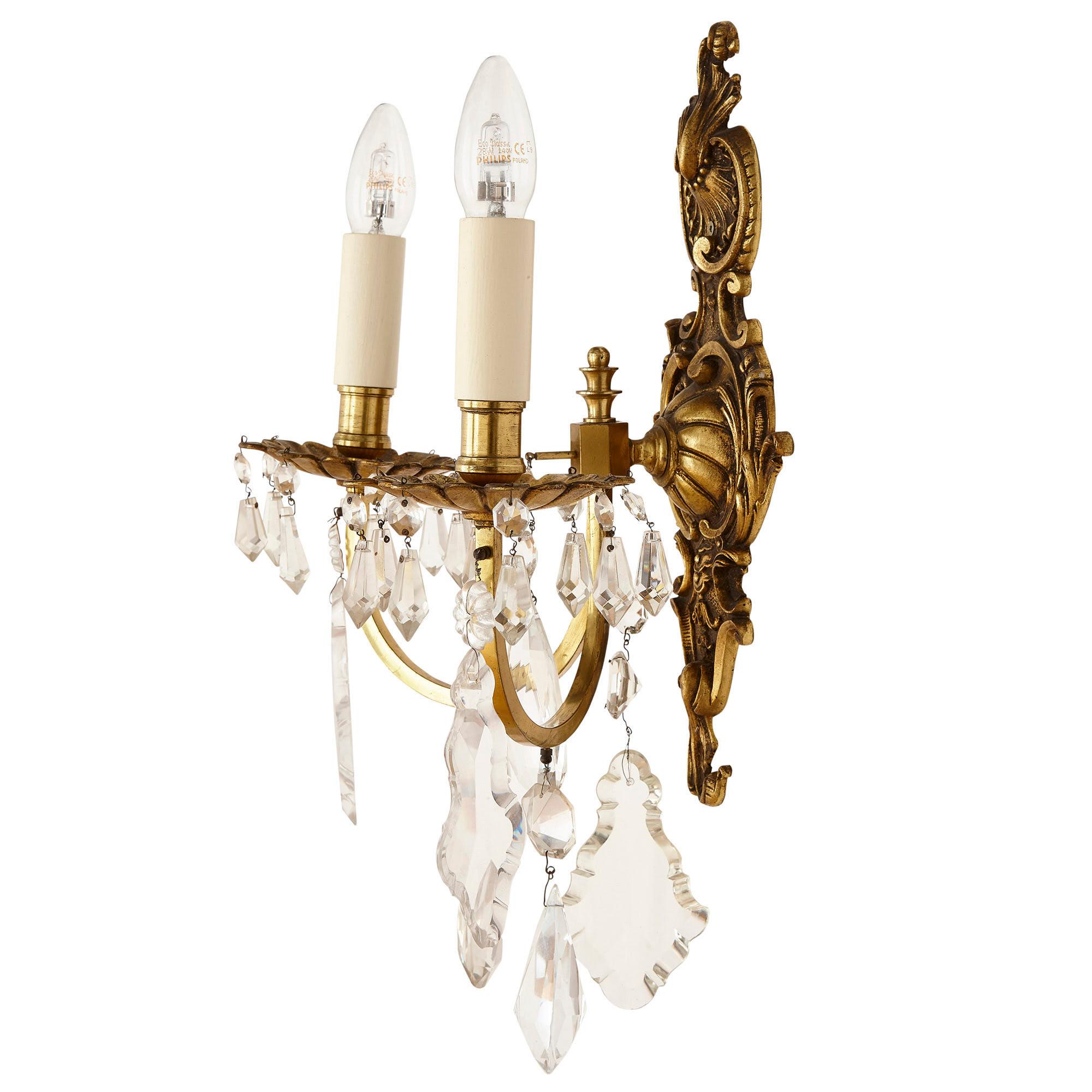 Pair of Louis XV Style Cut Glass Sconces In Good Condition For Sale In London, GB