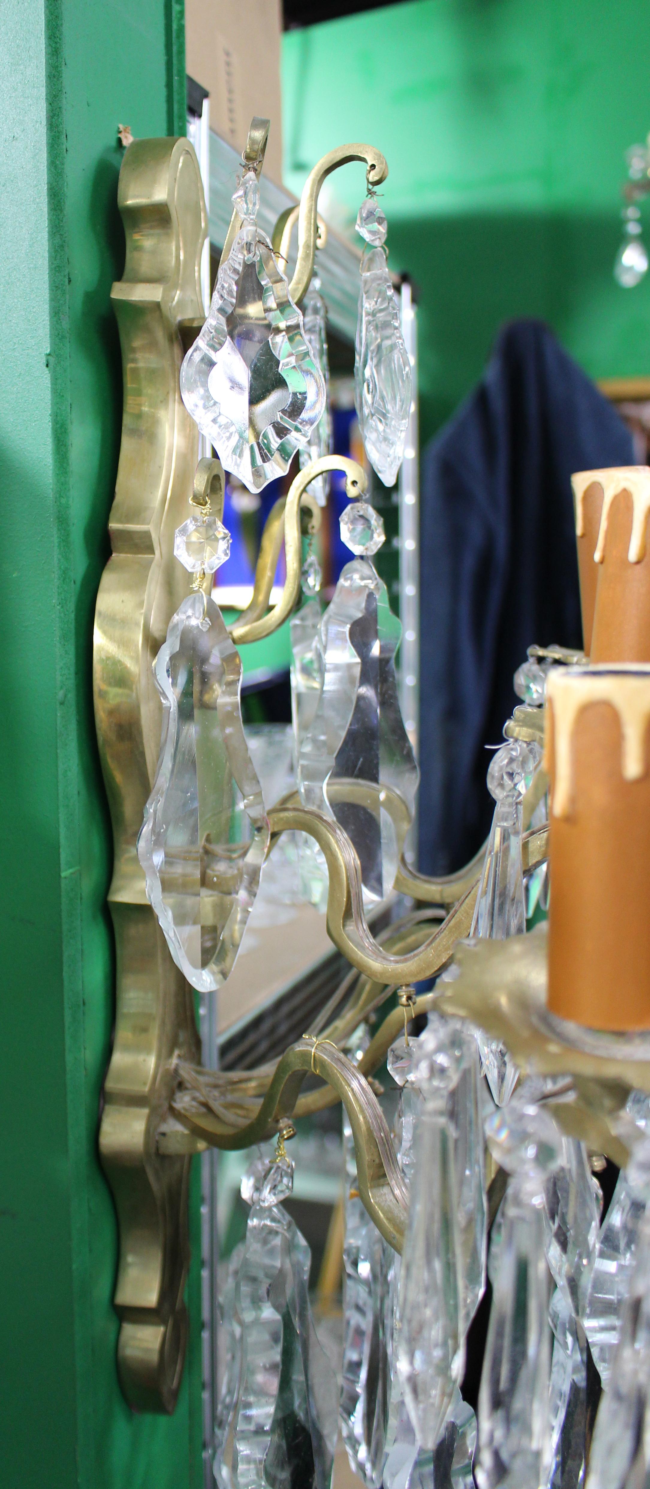 Pair of Louis XV Style French Brass and Fine Cut Crystal Wall Lights For Sale 3