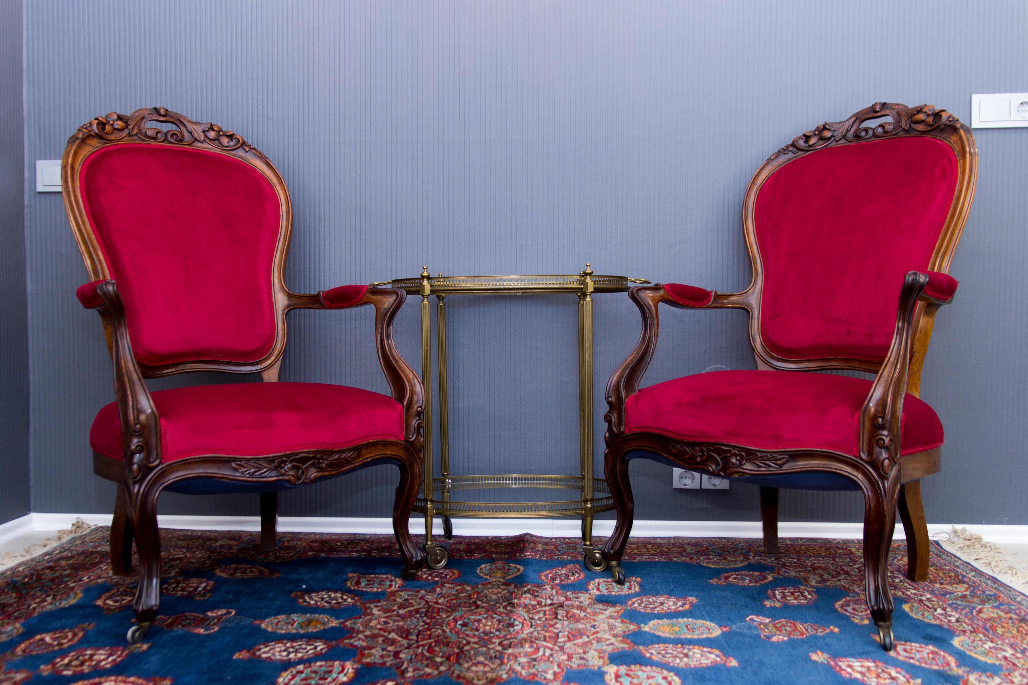 Pair of Louis XV Style French Fauteuil Walnut Armchairs 14