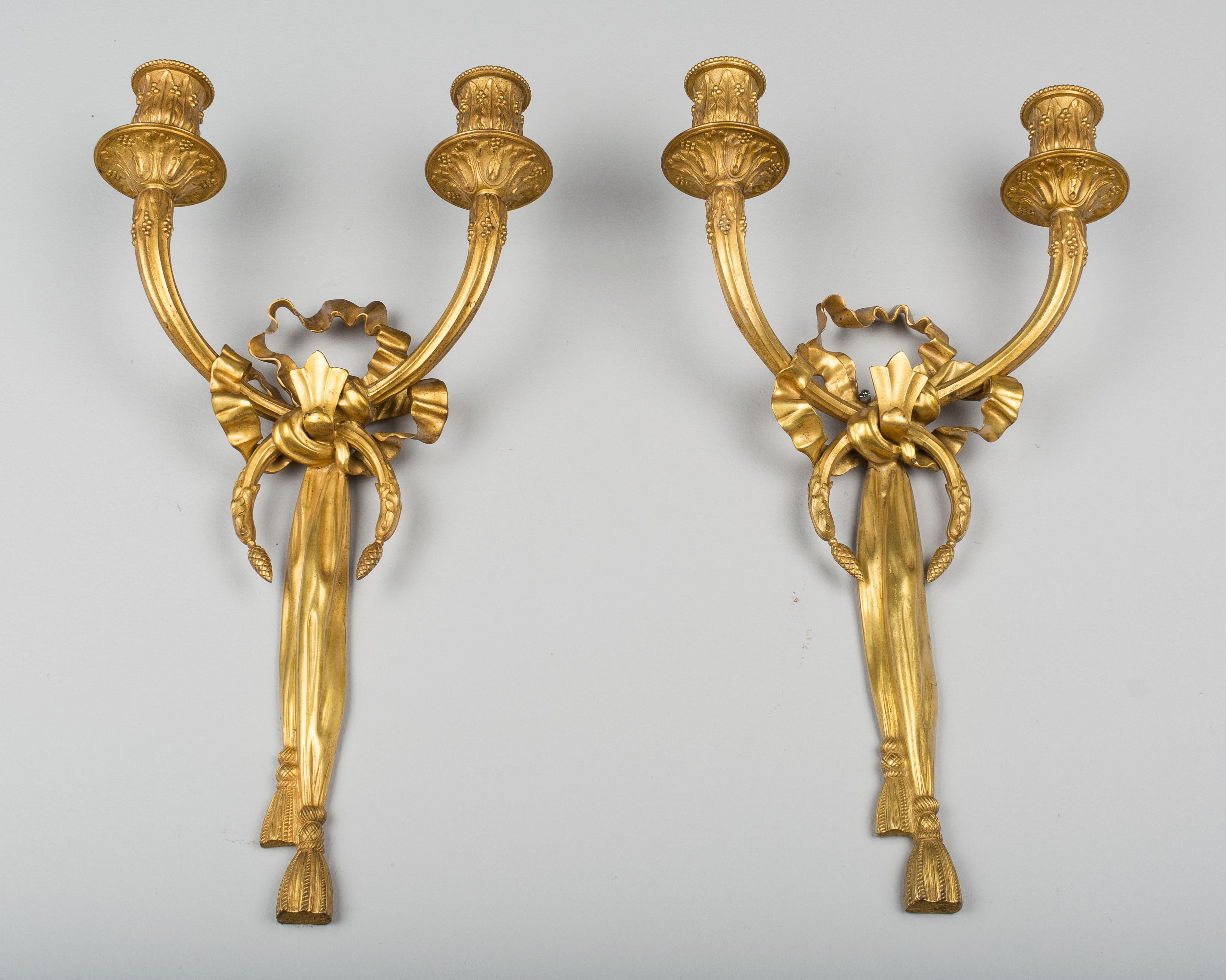 Pair of Louis XV Style French Sconces In Good Condition In Winter Park, FL