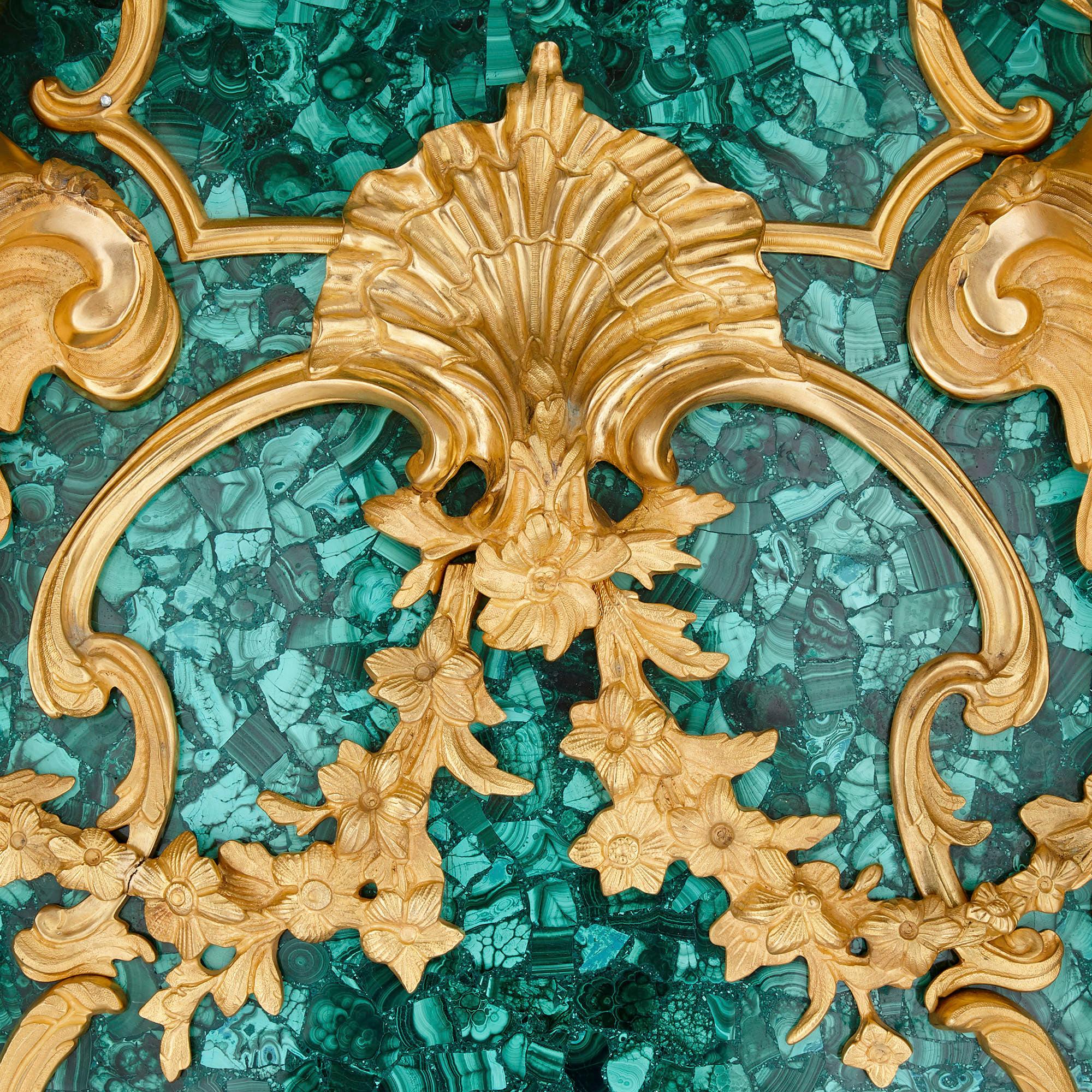 Pair of Louis XV Style Gilt Bronze and Malachite Stands In Good Condition In London, GB
