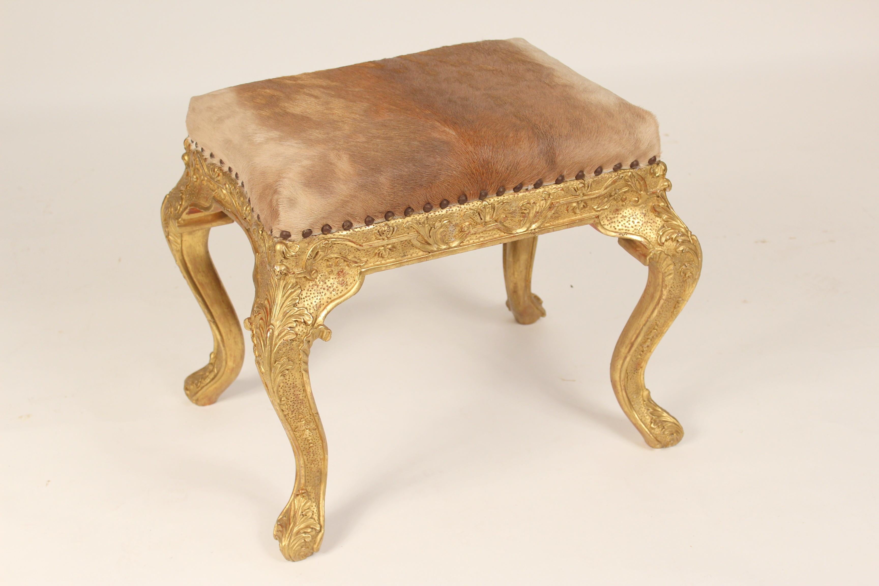 Pair of Louis XV Style Gilt Wood Benches In Good Condition In Laguna Beach, CA