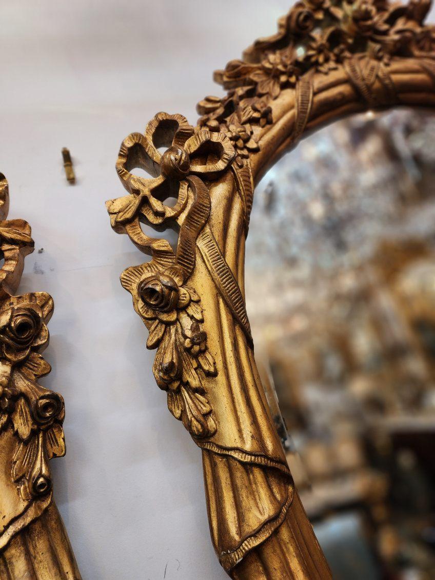Pair of Louis XV-Style Gilt wood Mirrors  For Sale 2