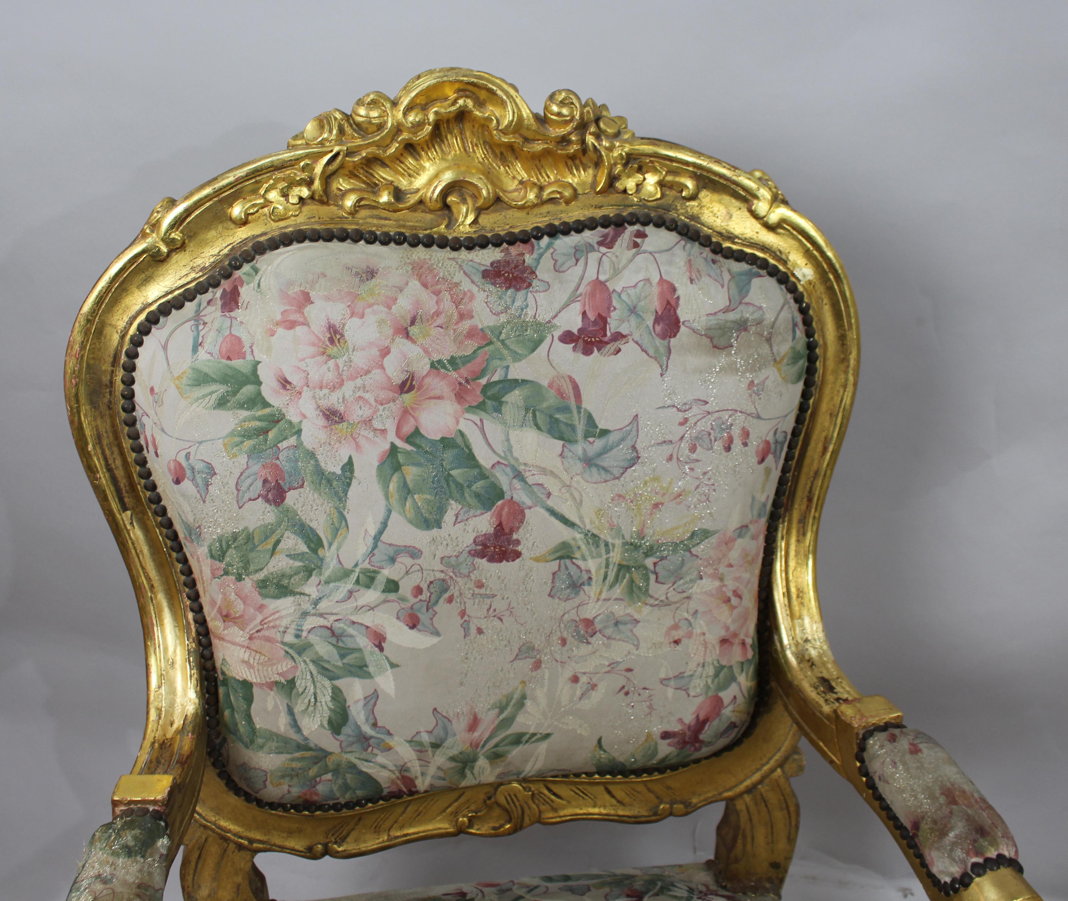 Paar Sessel aus Giltwood im Stil Louis XV im Zustand „Gut“ im Angebot in Worcester, GB