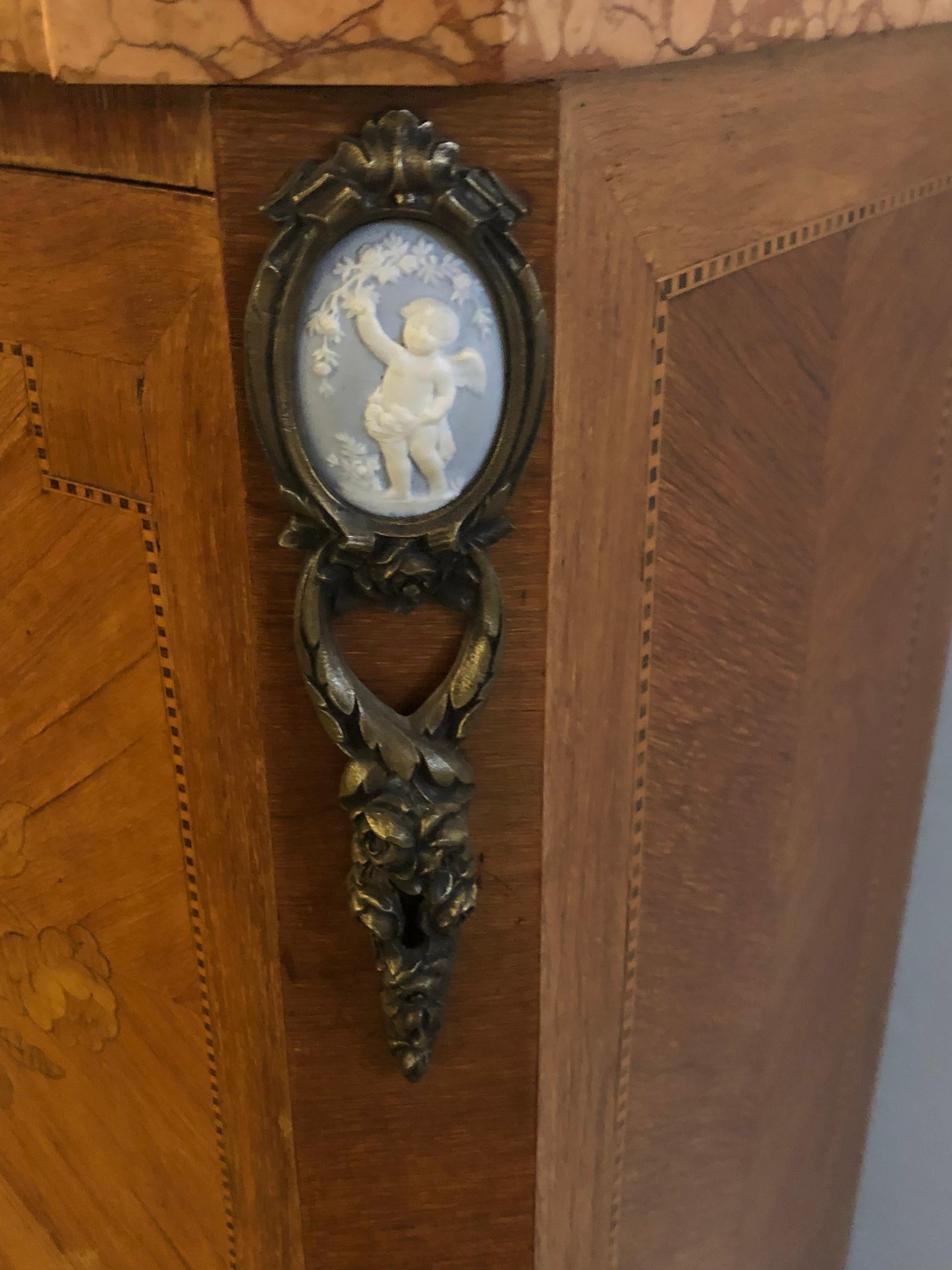 Pair of Louis XV Style Inlaid Secretaries Marble Top In Good Condition In Stamford, CT