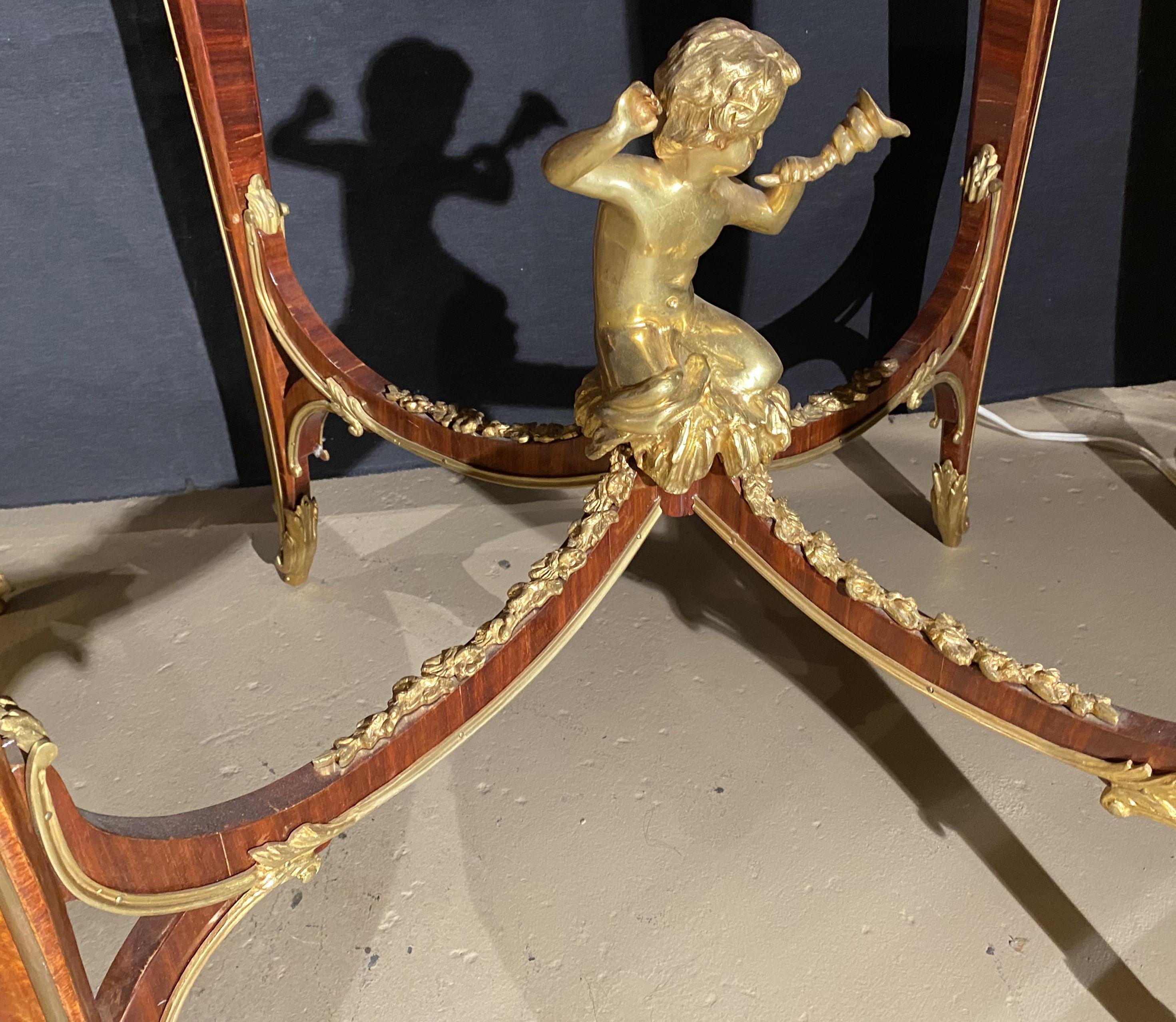 Pair of Louis XV Style Kingwood Round Center Tables with Gilt Bronze Mounts For Sale 1