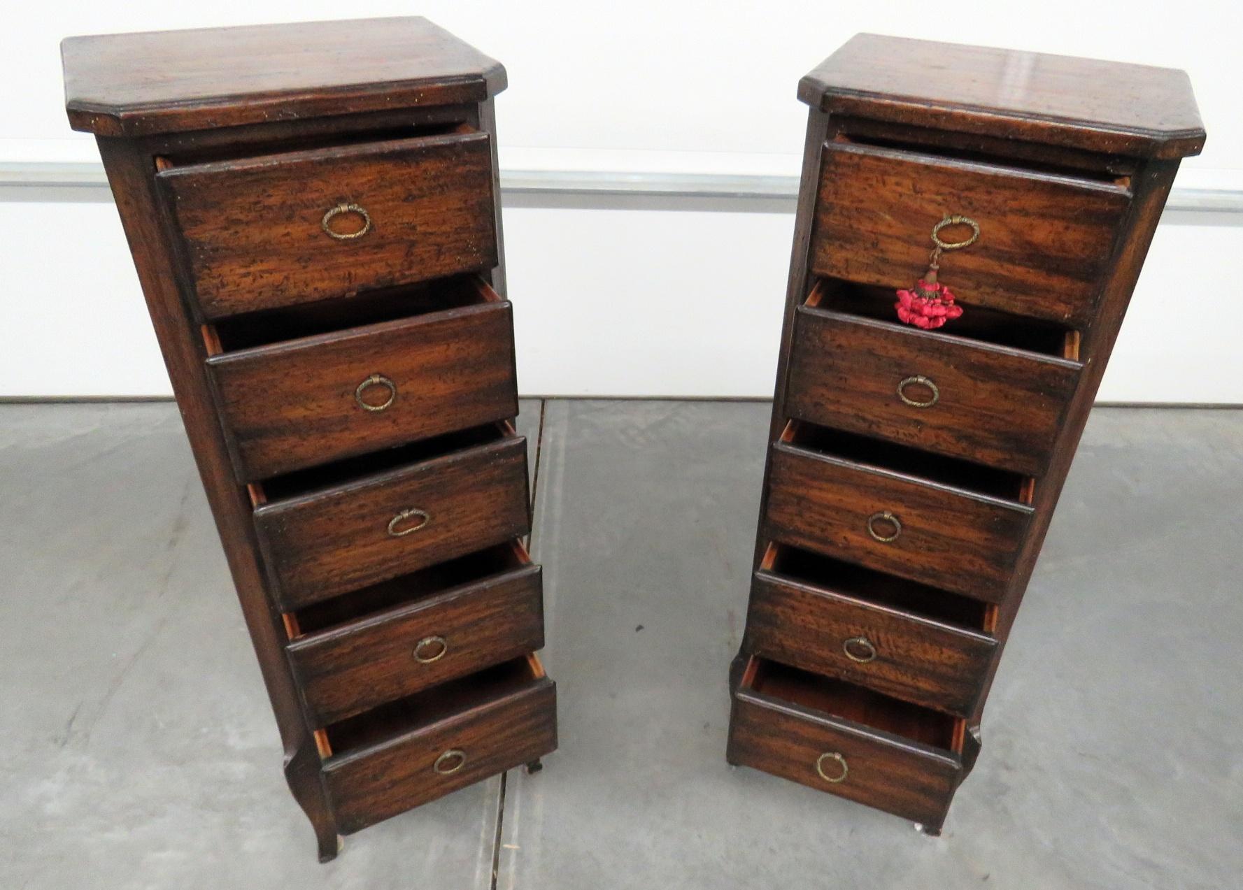 Pair of Louis XV Style Lingerie Chests 4