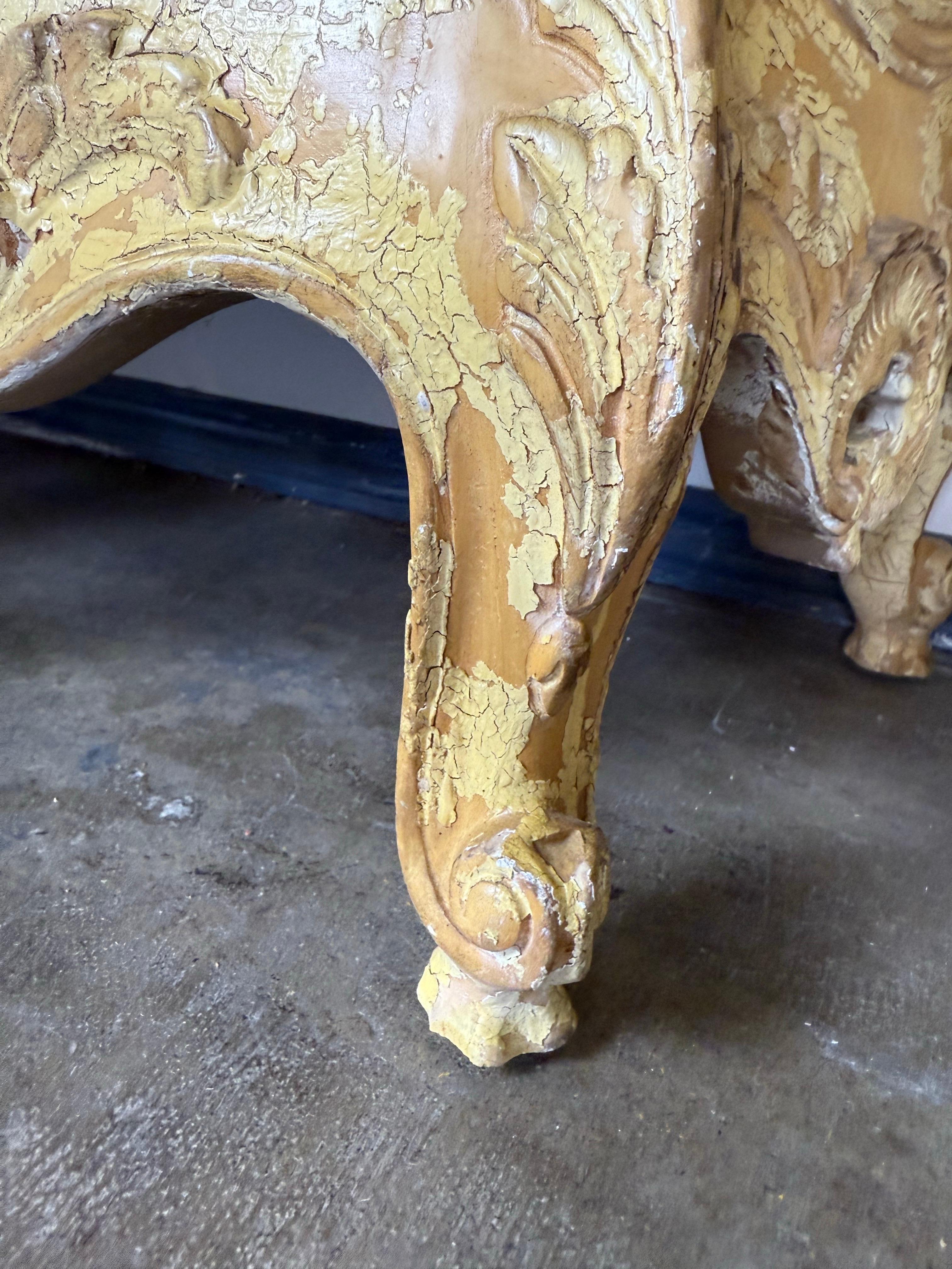 Pair of Louis XV–Style Painted Bombe Commodes with Carved Rococo Ornament For Sale 6