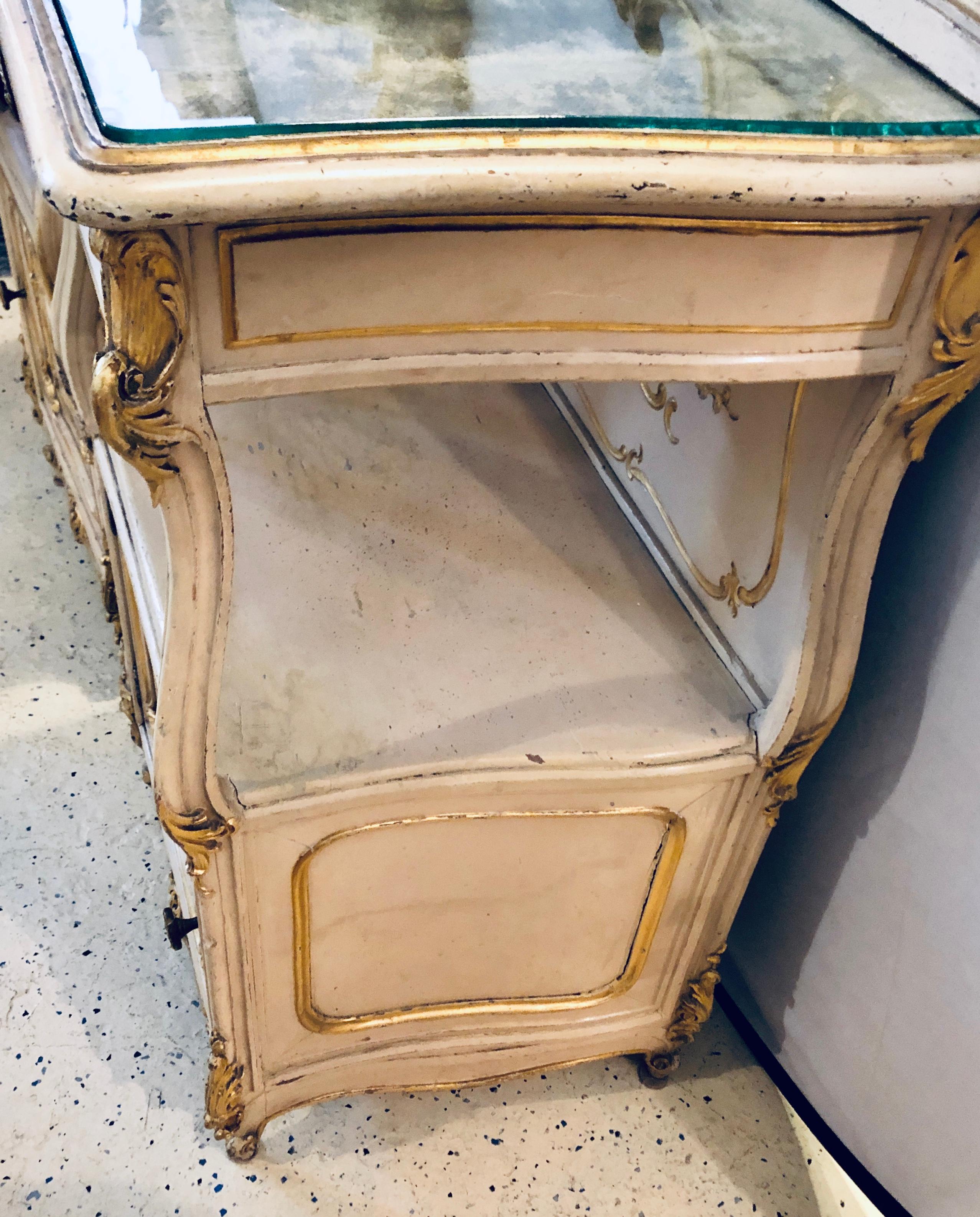 Pair of Louis XV Style Painted Cabinets, Nightstands or End Tables 6