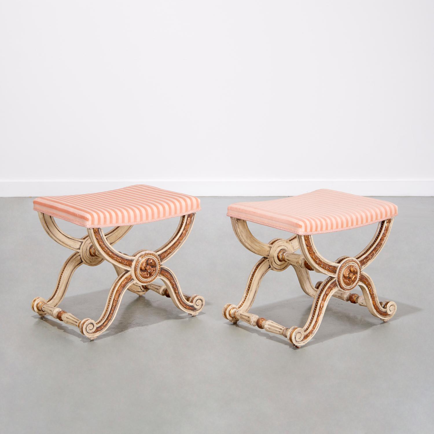 Pair of Louis XV Style Parcel Gilt Ployant Stools - Plácido Domingo Collection For Sale 1