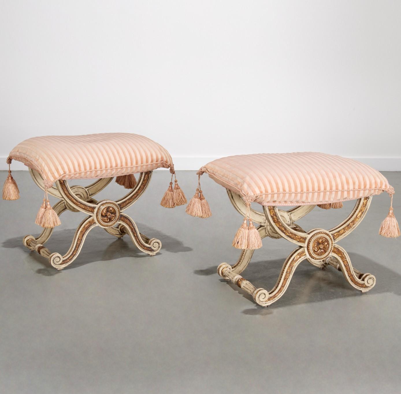 Pair of Louis XV Style Parcel Gilt Ployant Stools - Plácido Domingo Collection For Sale 2