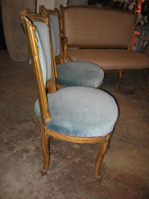 Wood Pair of Louis XV Style Side Chairs in Original Gilt Finish For Sale