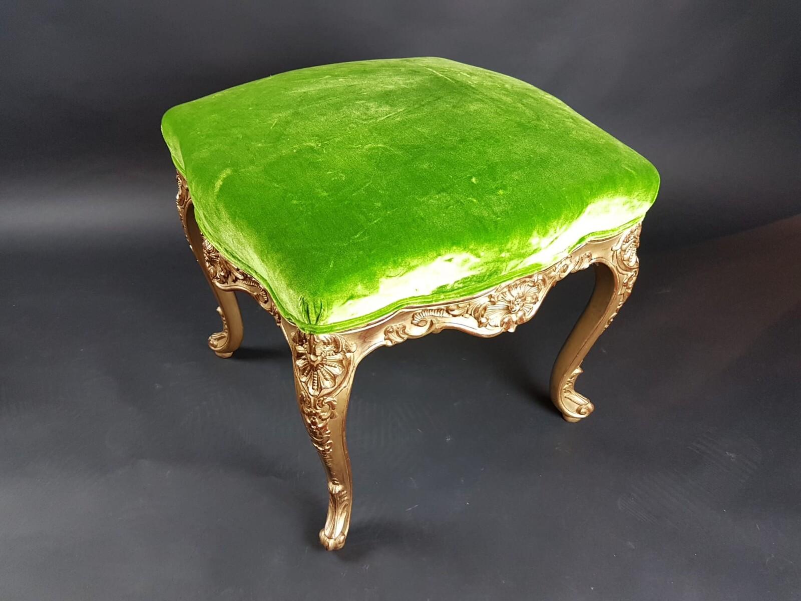 20th Century Pair of Louis XV style stools in gilded wood, early 20th For Sale