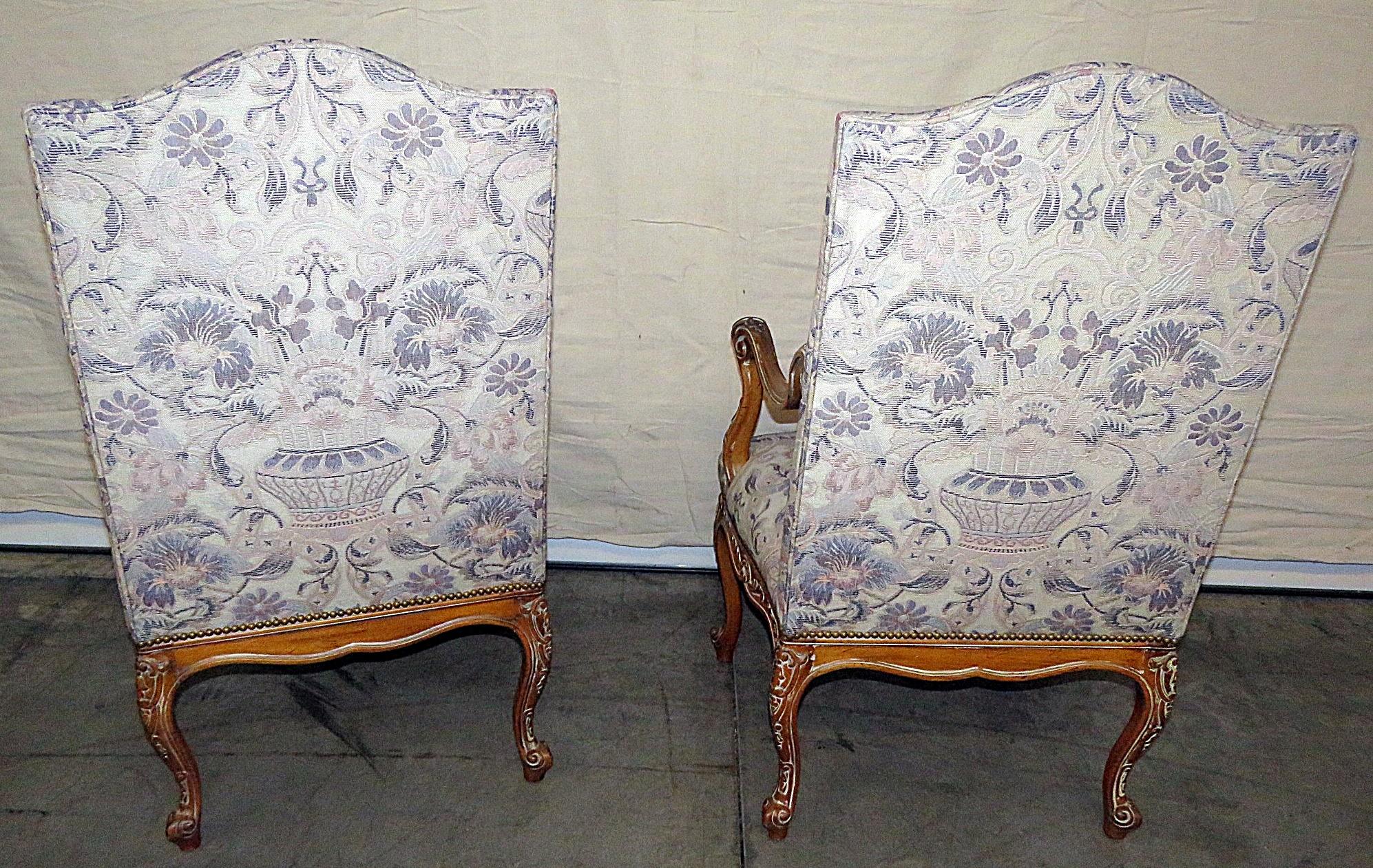 20th Century Pair of Louis XV Style Tapestry Armchairs For Sale