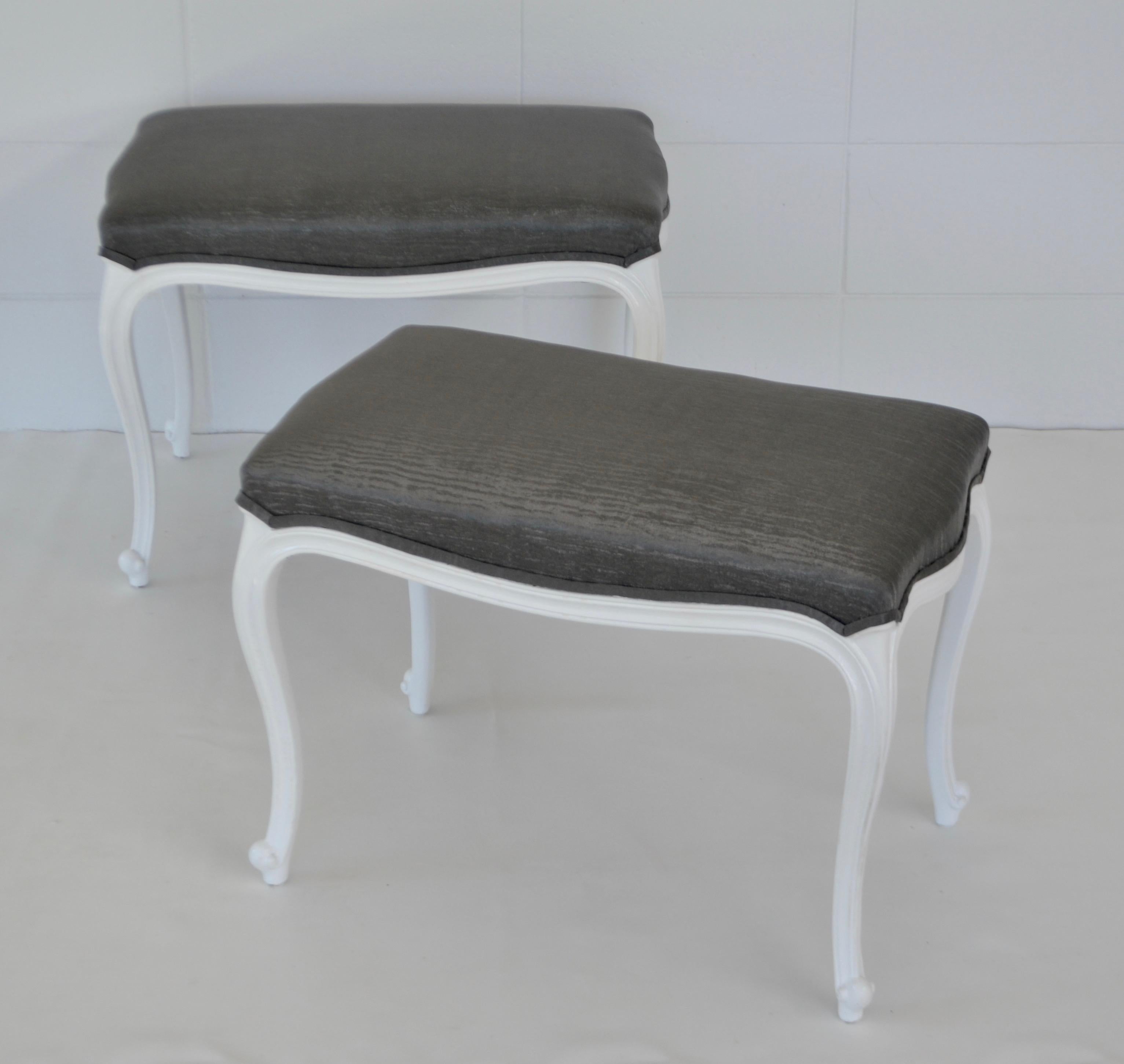 French Pair of Louis XV Style Upholstered Benches For Sale