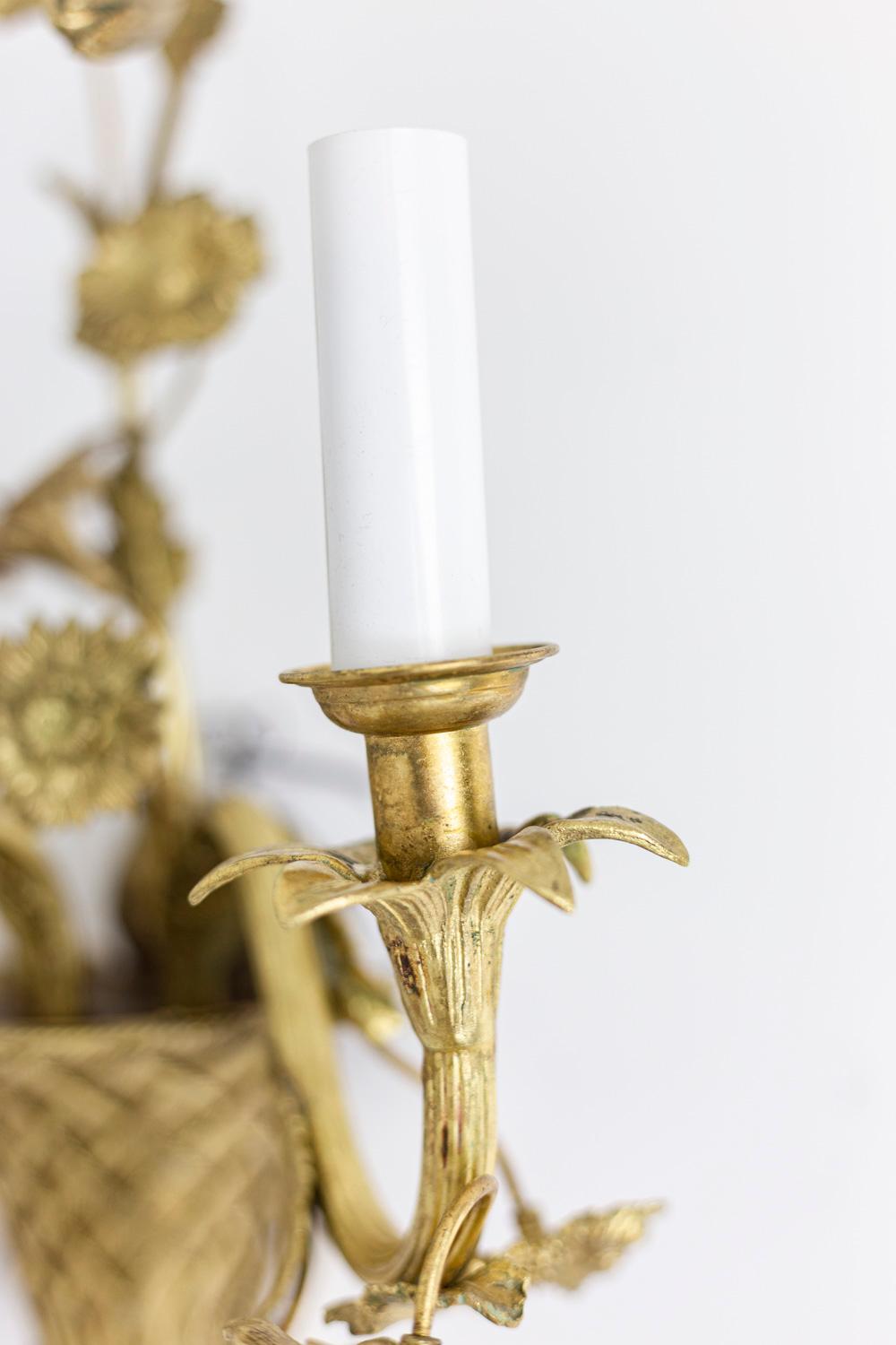 European Pair of Louis XV Style Wall Sconces in Gilt Bronze, 1900s