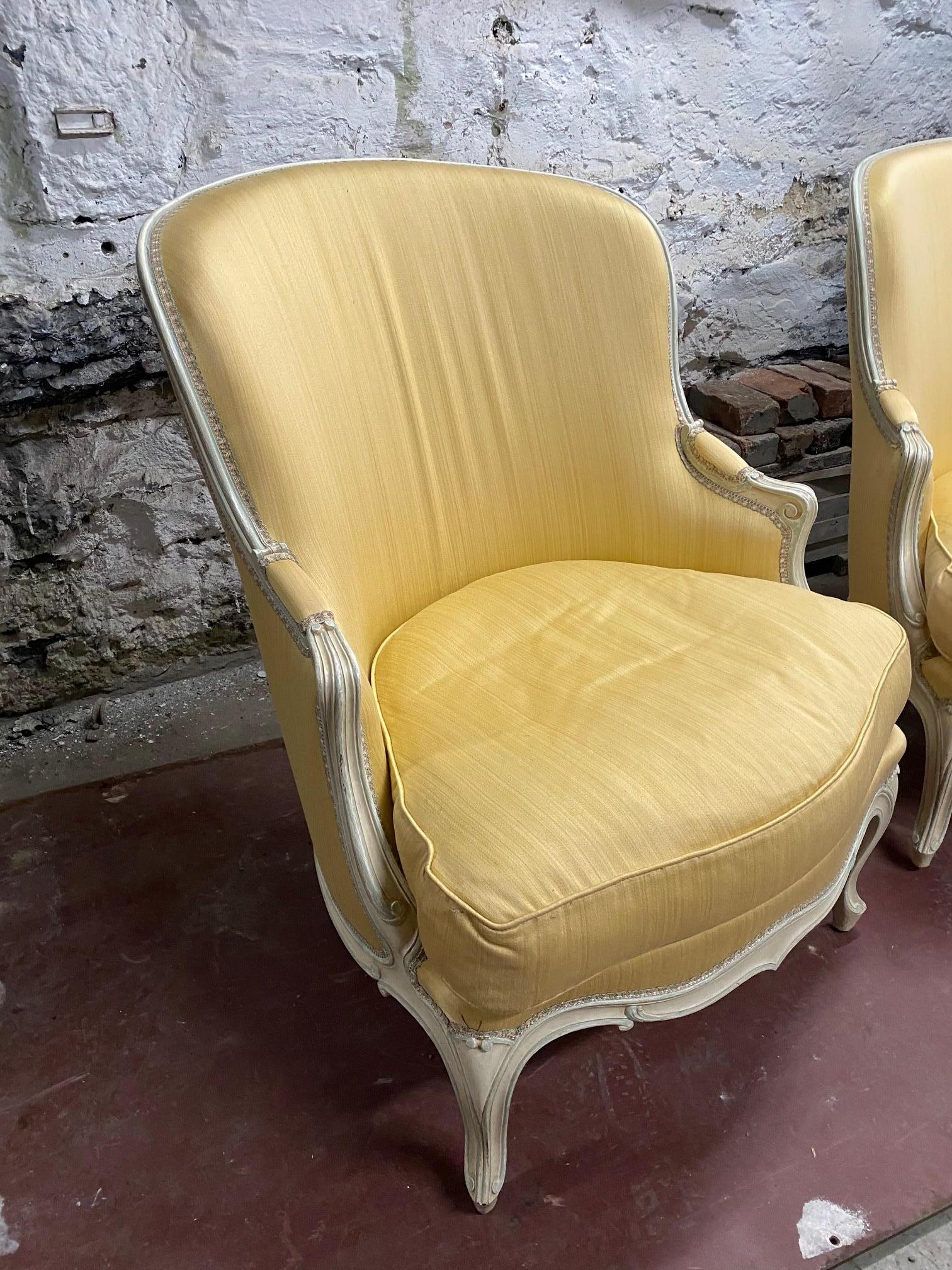 Pair of Louis XV Style Yellow Upholstered Painted Wood Bergère Chairs For Sale 3