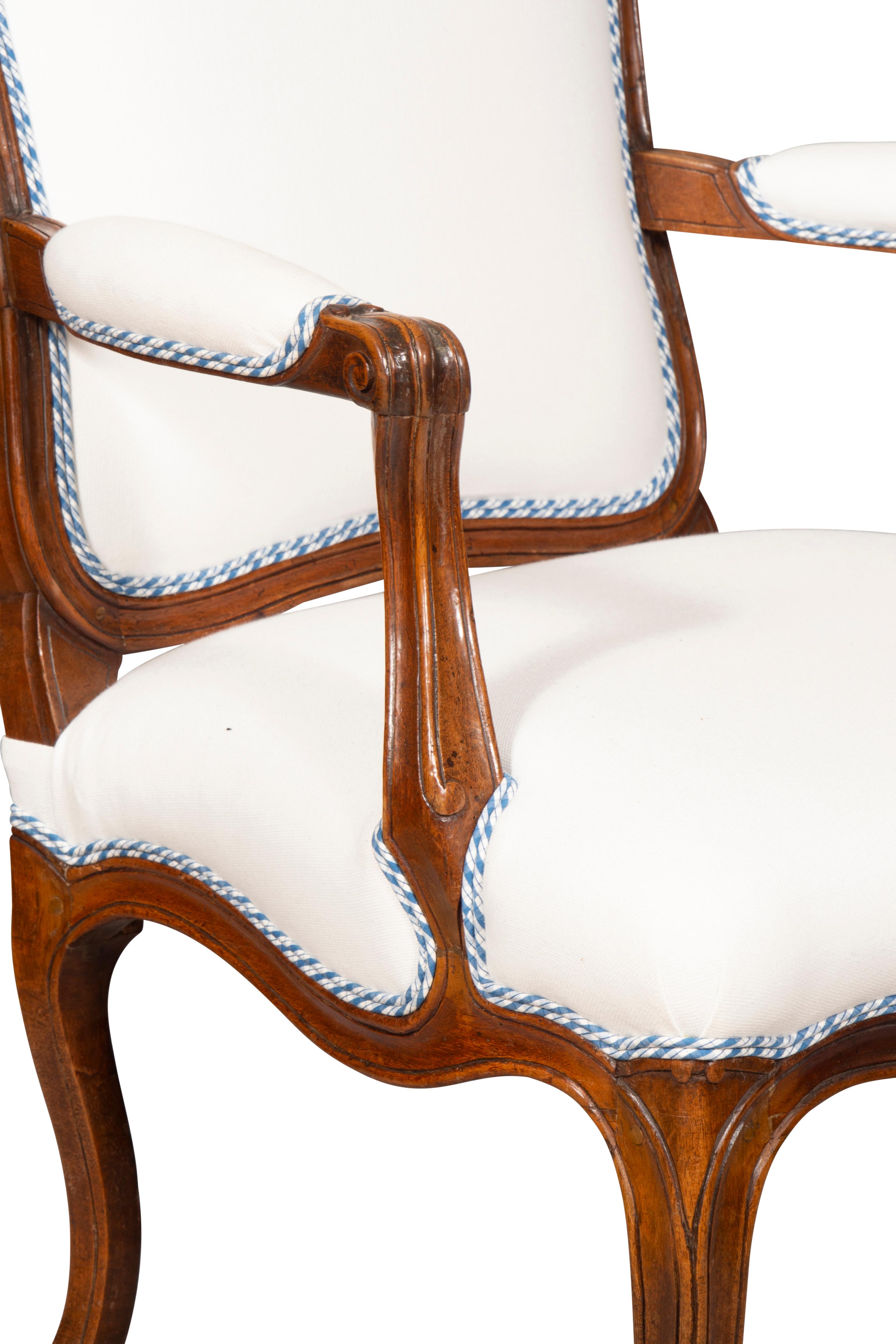Pair Of Louis XV Walnut Armchairs For Sale 7